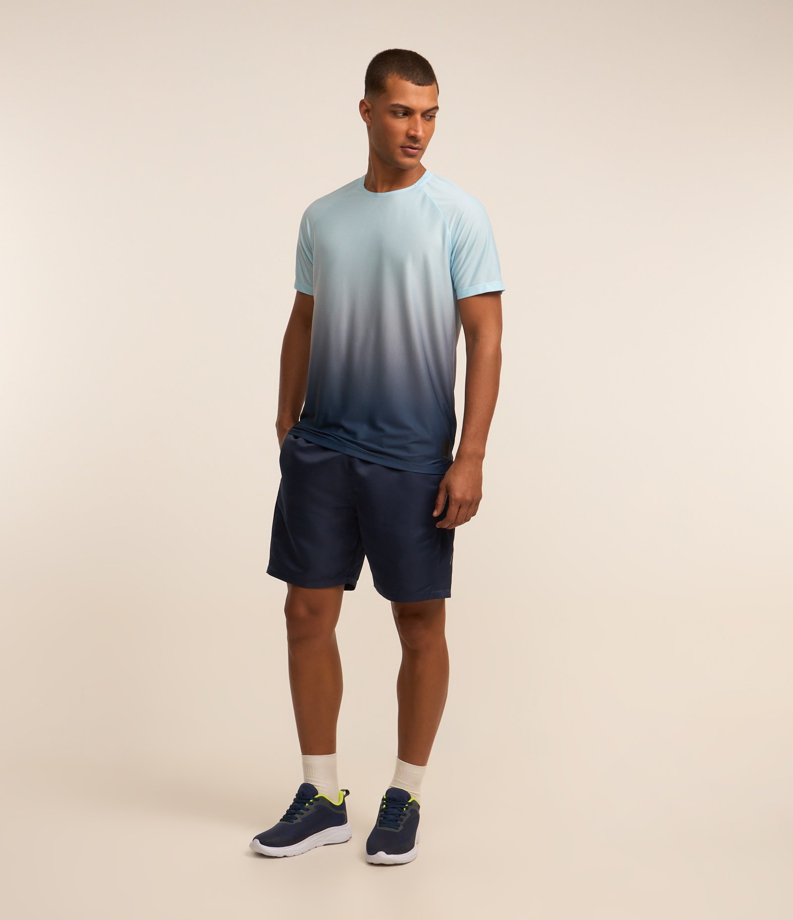 Camiseta Esportiva em Tecnologia Dry Degrade 2