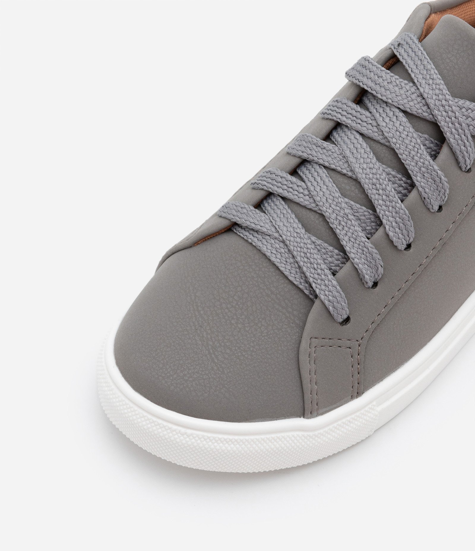 Tênis Casual Infantil em PU com Recortes - Tam 28 ao 35 3