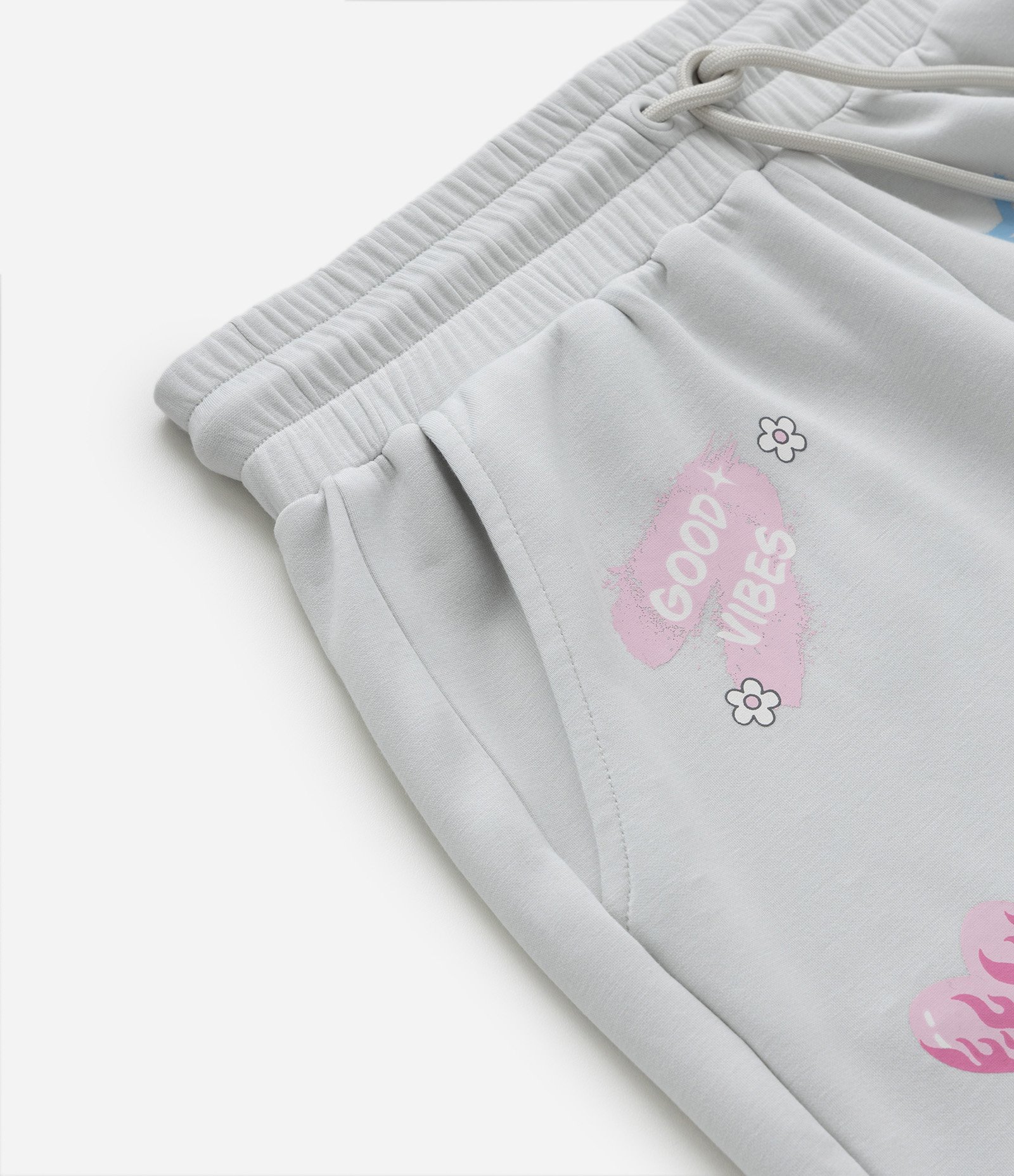 Bermuda Infantil em Microfibra com Estampa Divertida Baby Girl -Tam 5 a 14 Anos Cinza 3