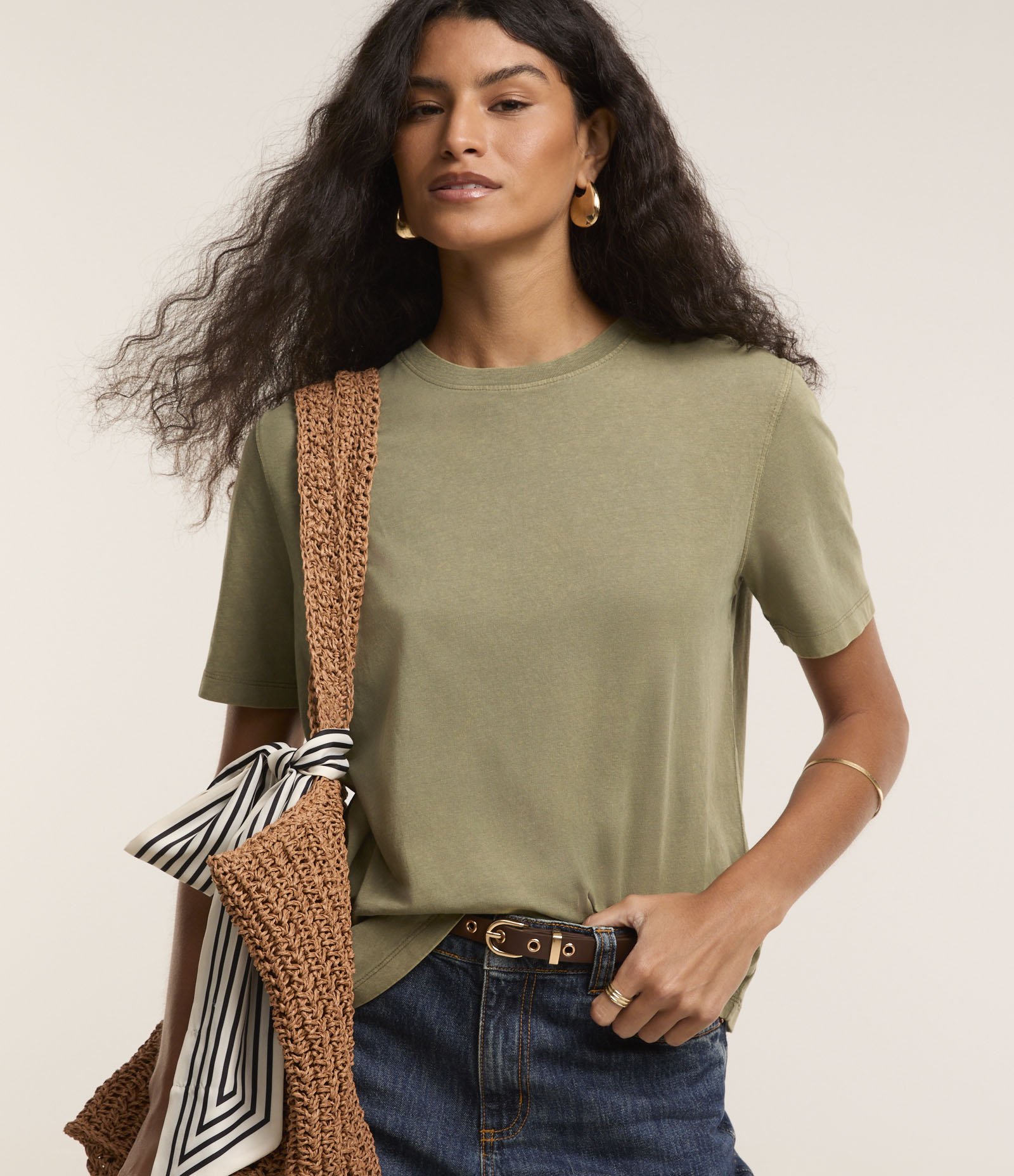 Blusa T-shirt em Algodão com Lavagem Estonada Verde 1