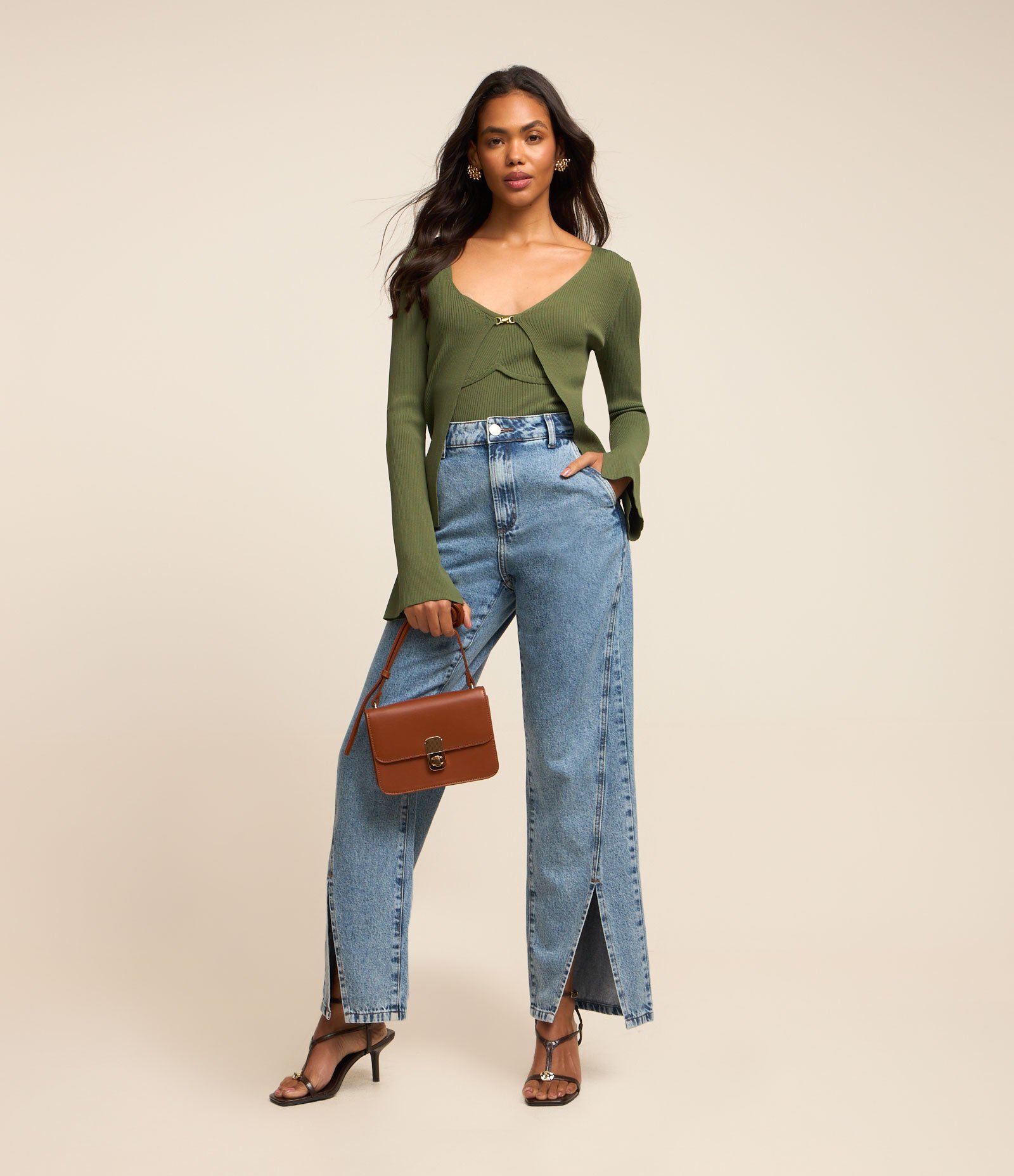 Blusa em Tricô com Decote Coração e Textura Canelada Verde 2