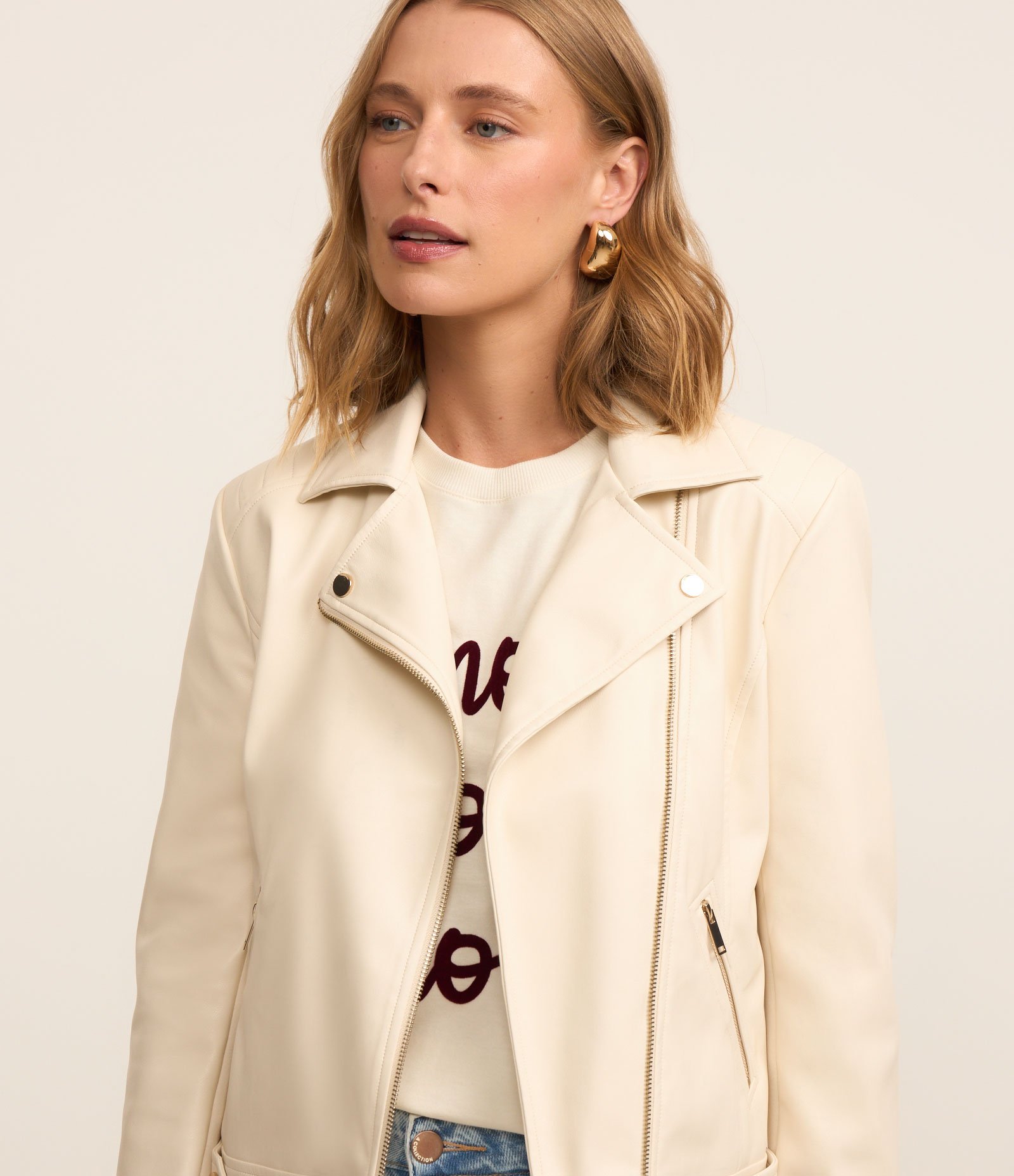 Jaqueta Biker em PU com Ponto Roma na Manga Branco 3