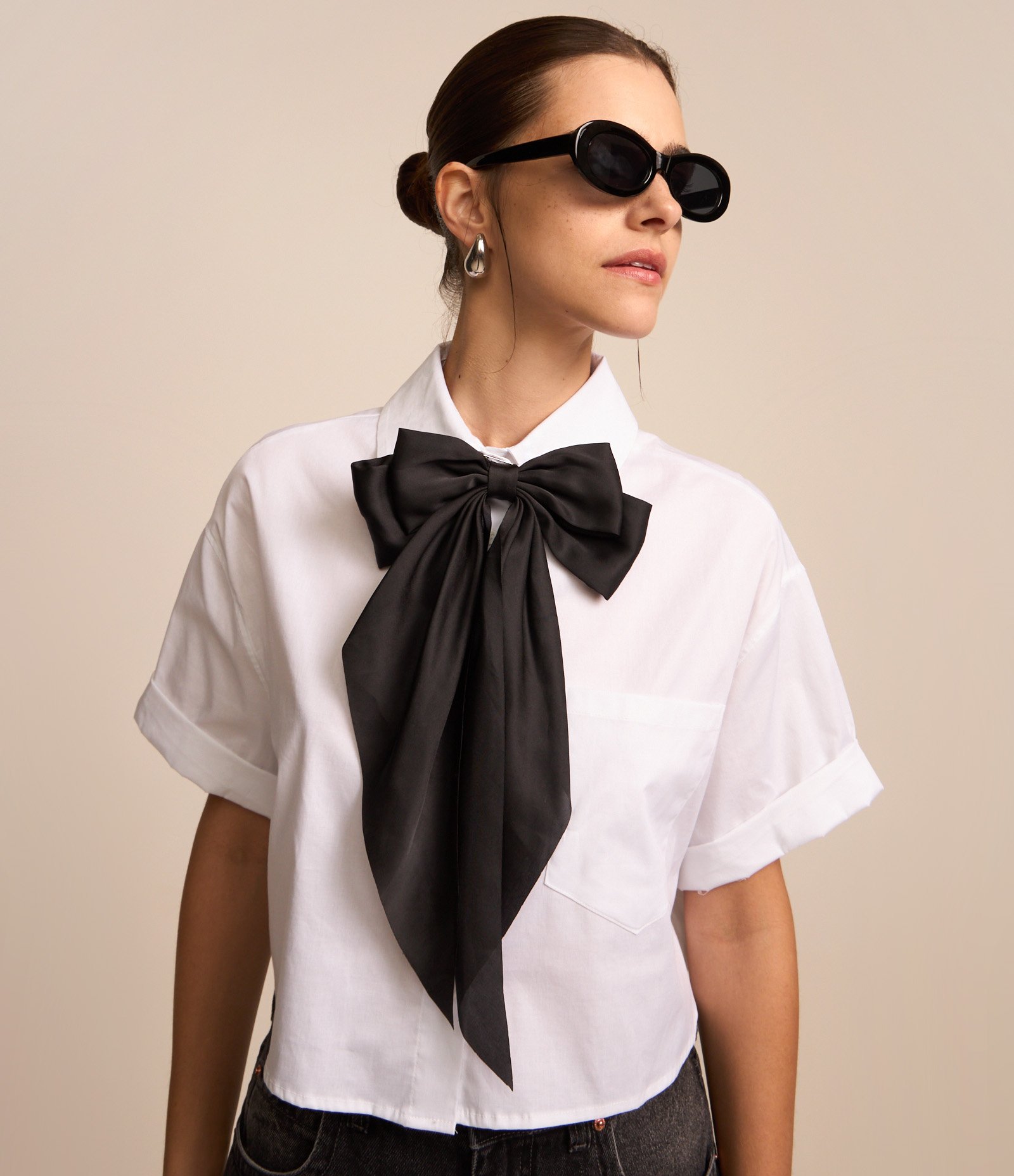 Camisa Cropped em Tricoline com Bolso e Manga Dobradinha Branco 5