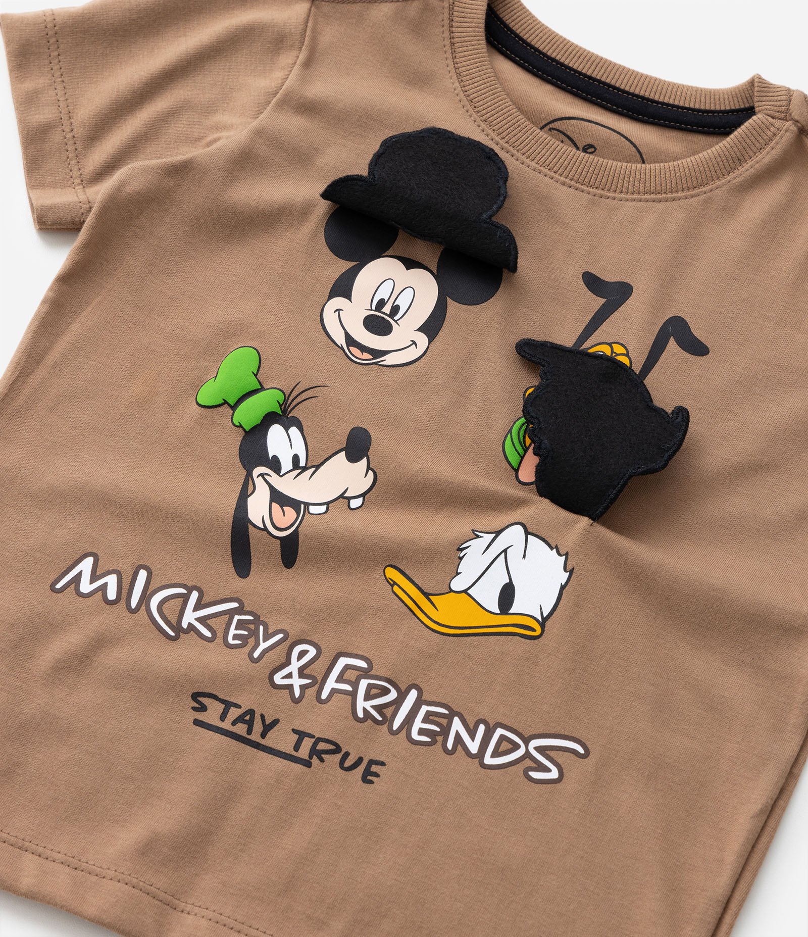 Camiseta Infantil com Estampa do Mickey e Amigos - Tam 1 a 5 Anos Marrom 6