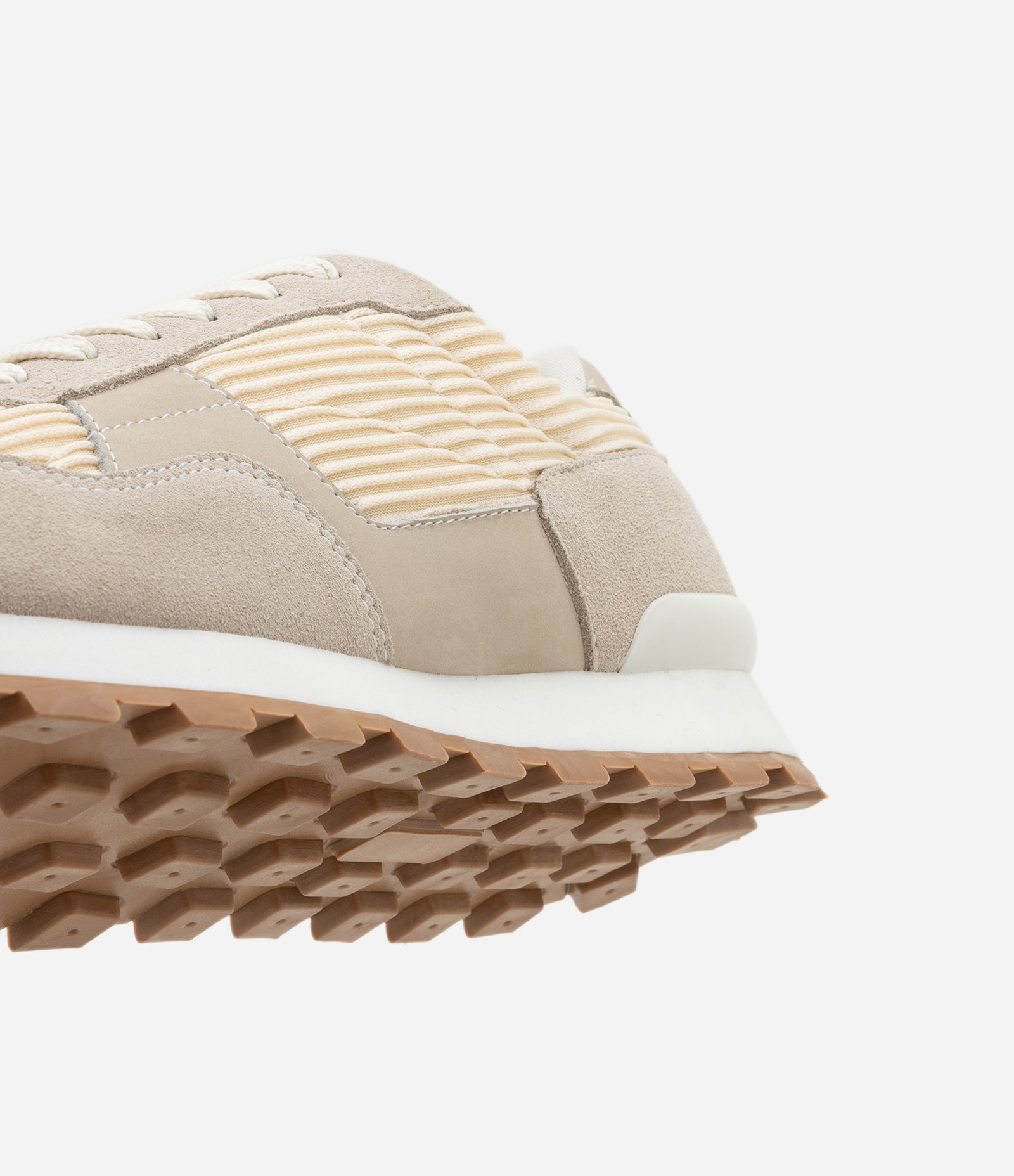 Tênis Jogging em Material Sintético com Textura Bege 2