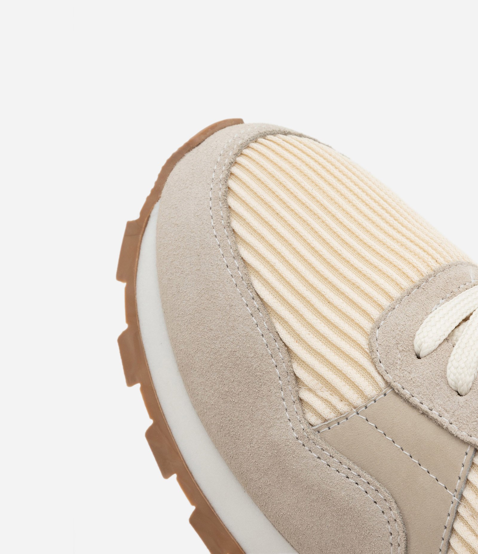 Tênis Jogging em Material Sintético com Textura Bege 4