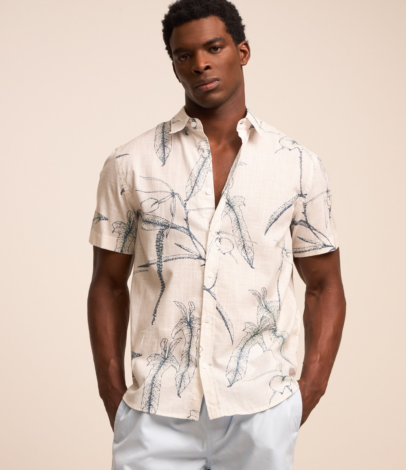 Camisa em Voil com Estampa Floral Outline Branco 1