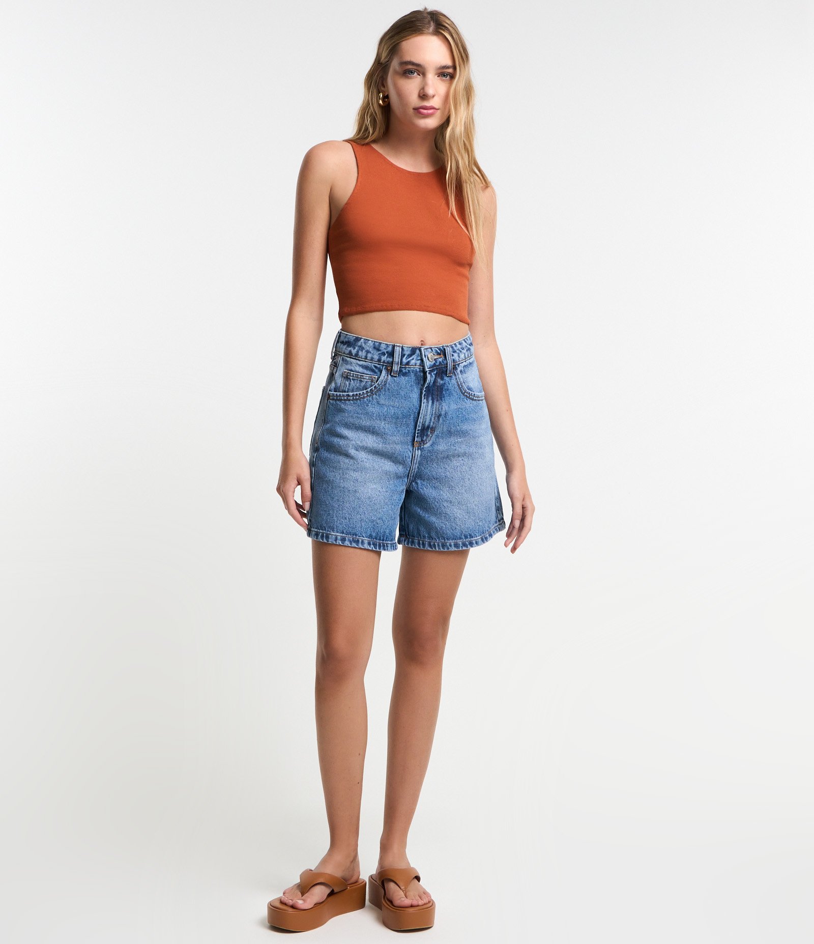 Blusa Cropped sem Manga em Algodão com Textura Canelada 2