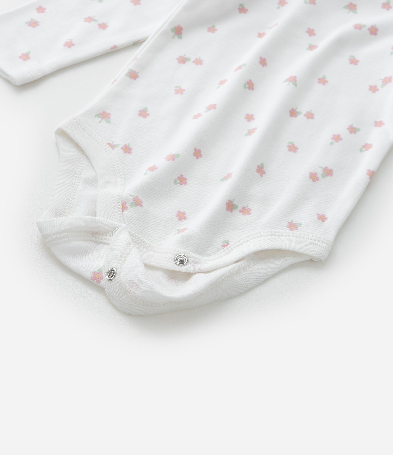 Conjunto Infantil em Suedine com Bordado de Ursa - Tam RN a 18 meses Branco/Rosa 5