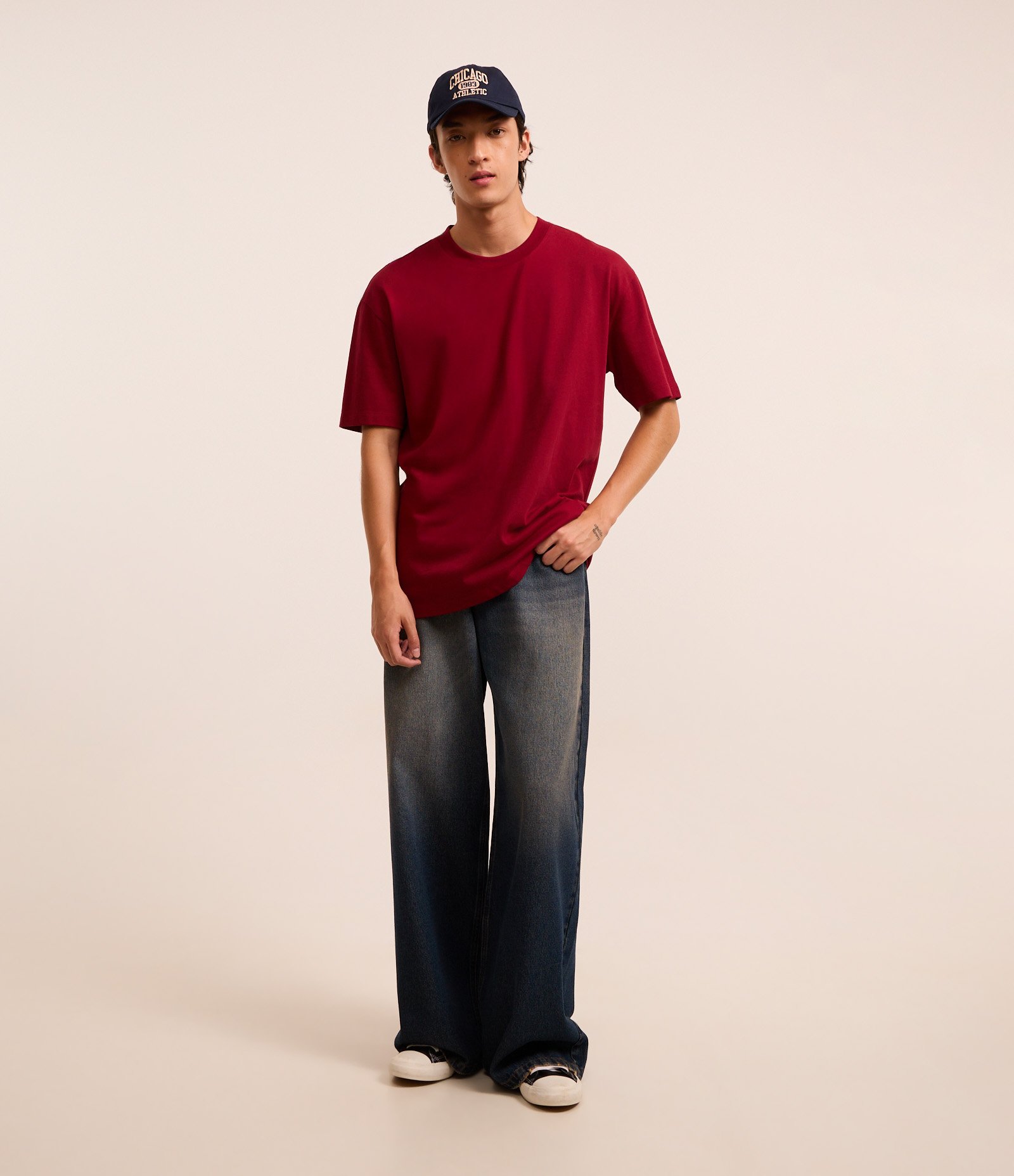 Camiseta Relaxed em Algodão com Efeito Pesado Vermelho 2