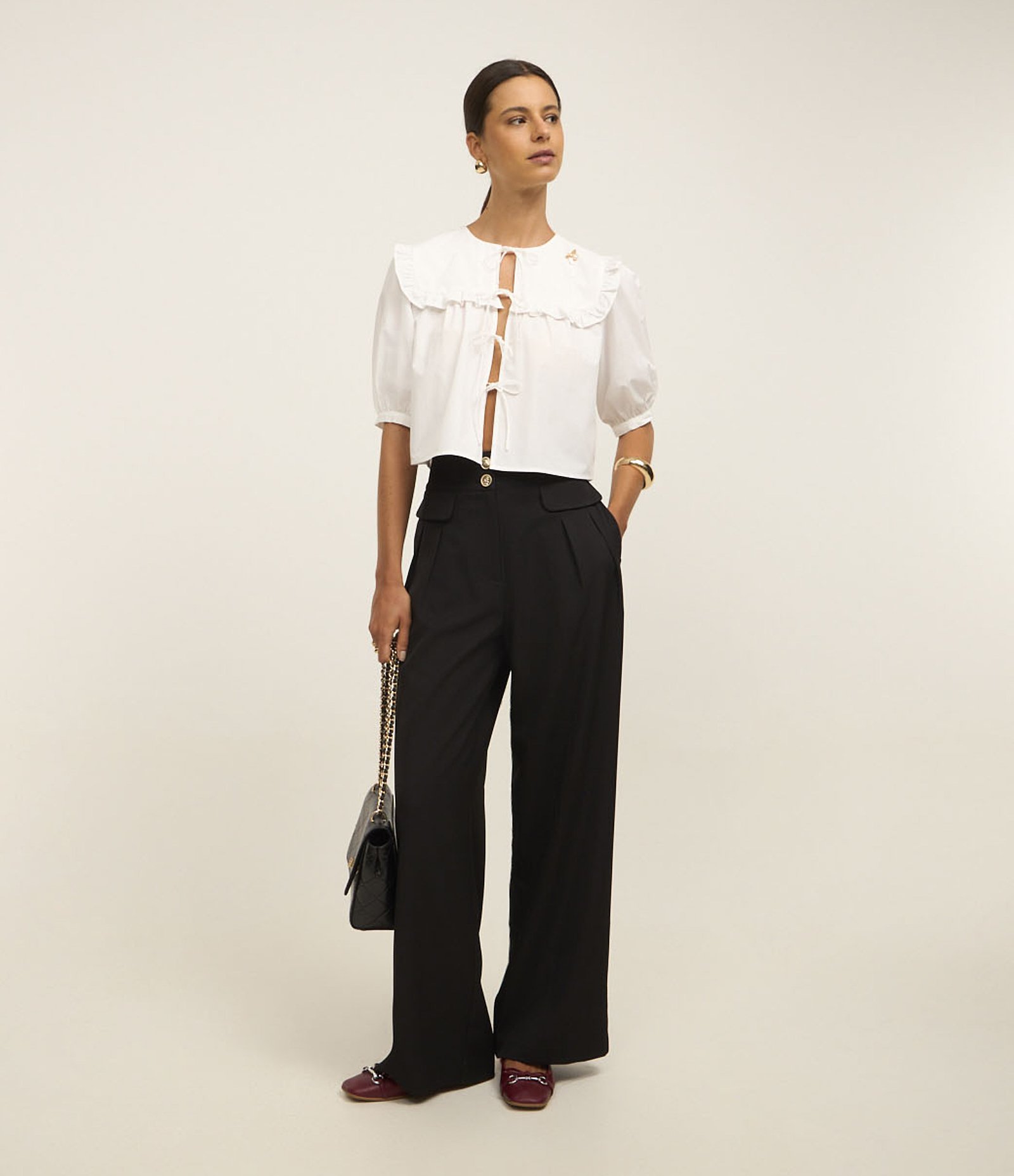 Blusa em Tricoline com Gola Boneca Branco 2