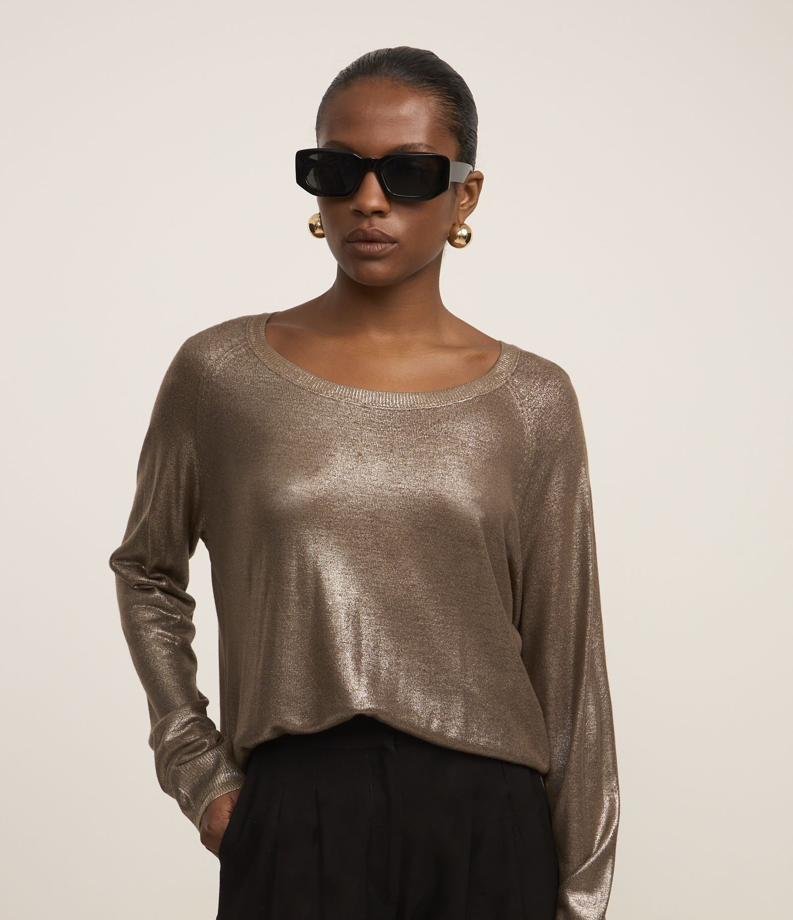 Blusa em Tricô com Cava Raglan e Foil 1