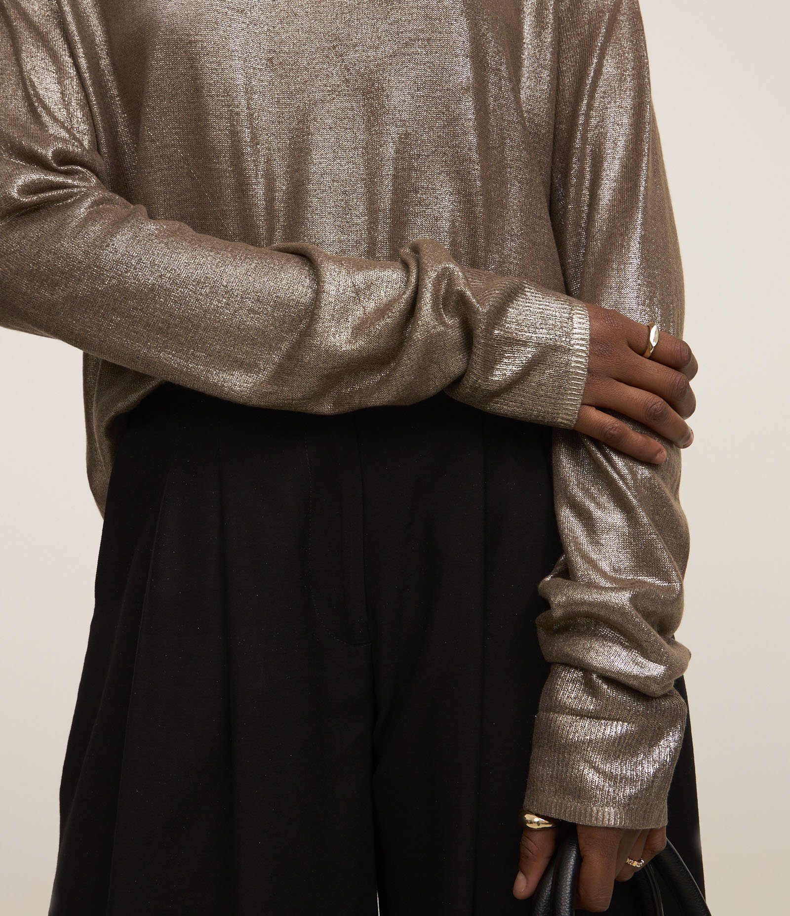 Blusa em Tricô com Cava Raglan e Foil 3