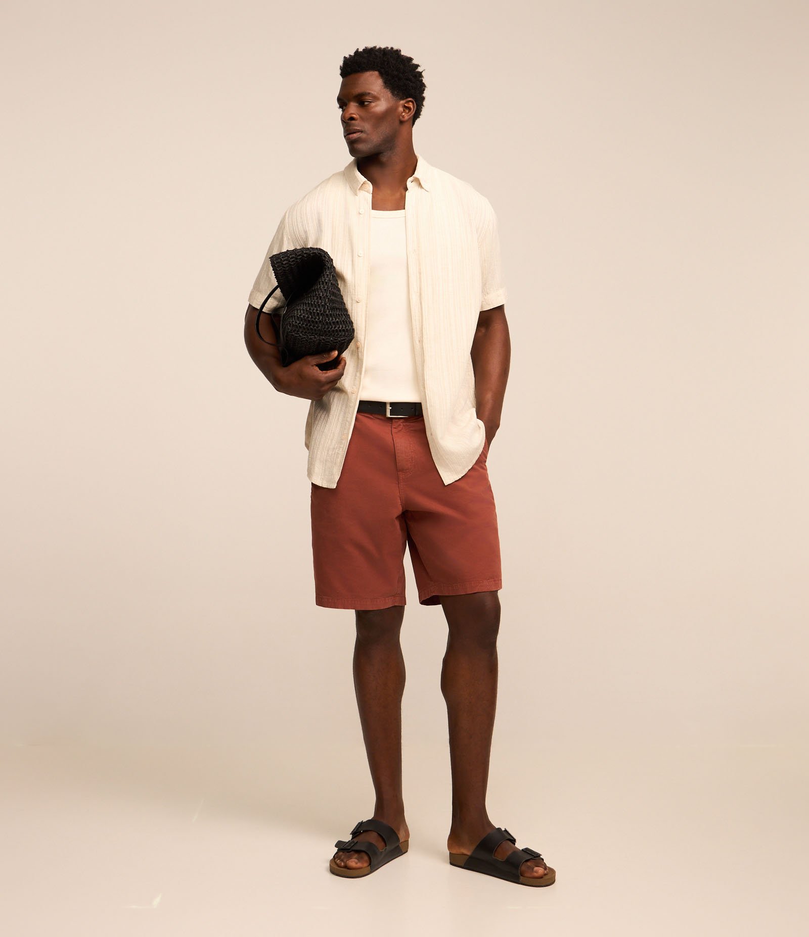 Bermuda Reta em Sarja com Bolso 1