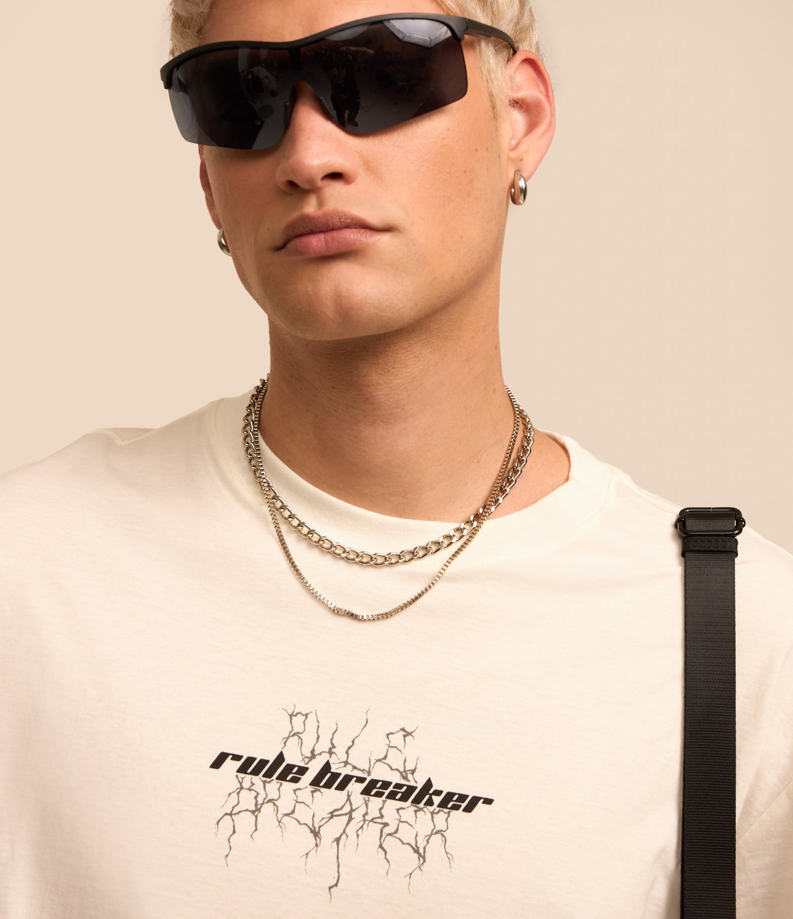 Camiseta Relaxed com Manga Curta e Estampa Angel Rule Breaker Branco 4