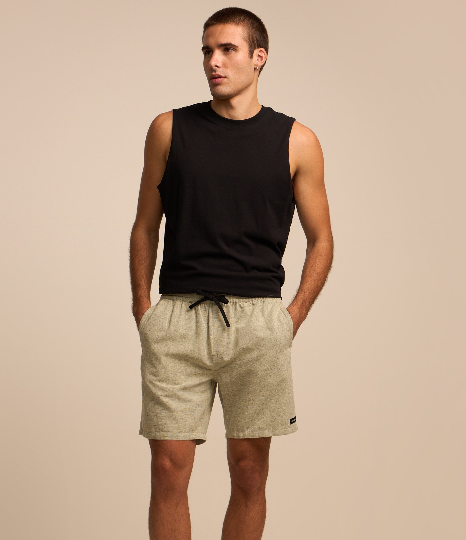 Bermuda em Algodão com Efeito Rajado Verde 2