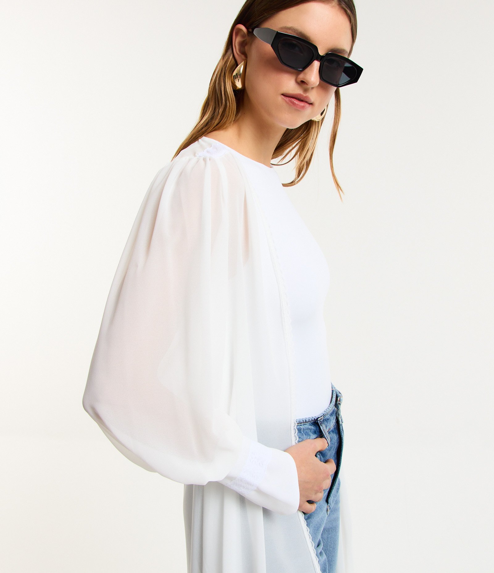 Camisa Super Alongada em Crepe com Texturas e Transparência Branco 4