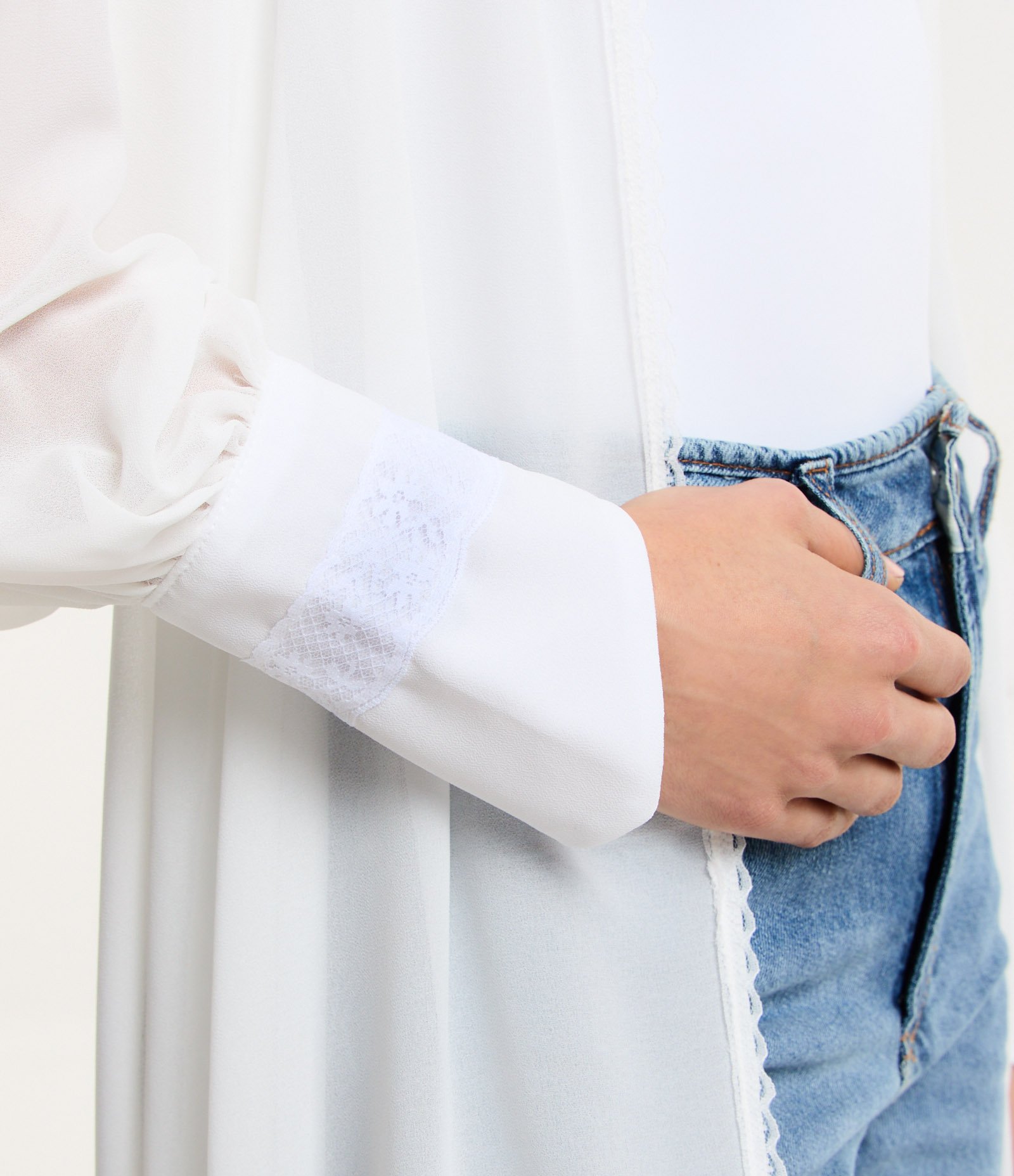 Camisa Super Alongada em Crepe com Texturas e Transparência Branco 5