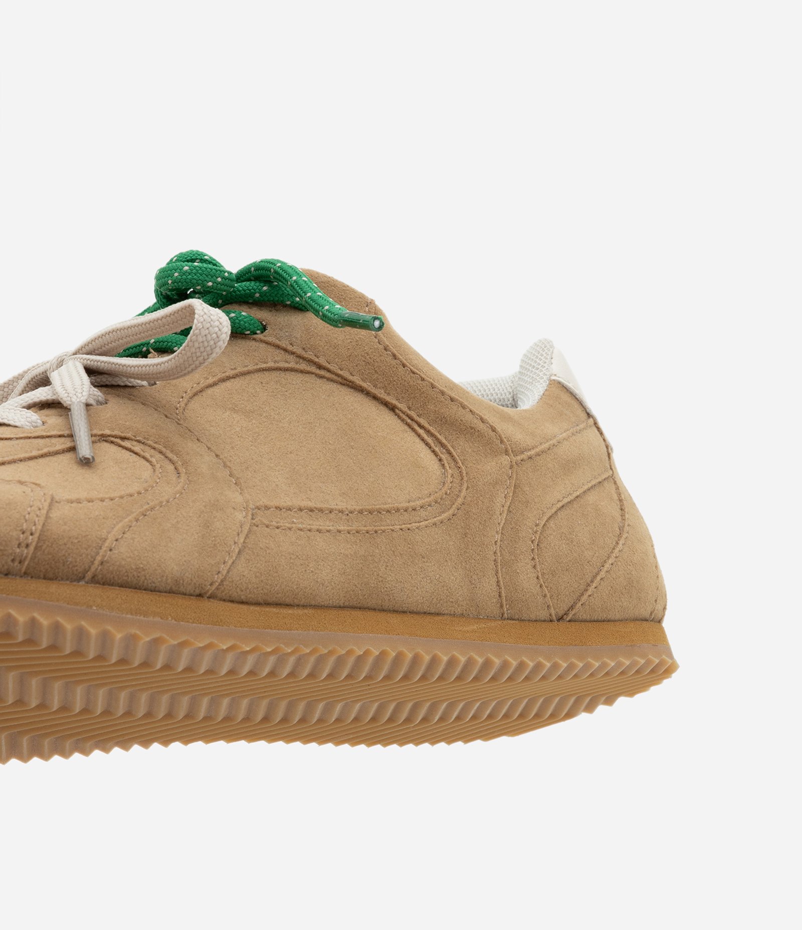 Tênis Chuteira Texturizado com Recortes e Amarração Dupla Marrom 4