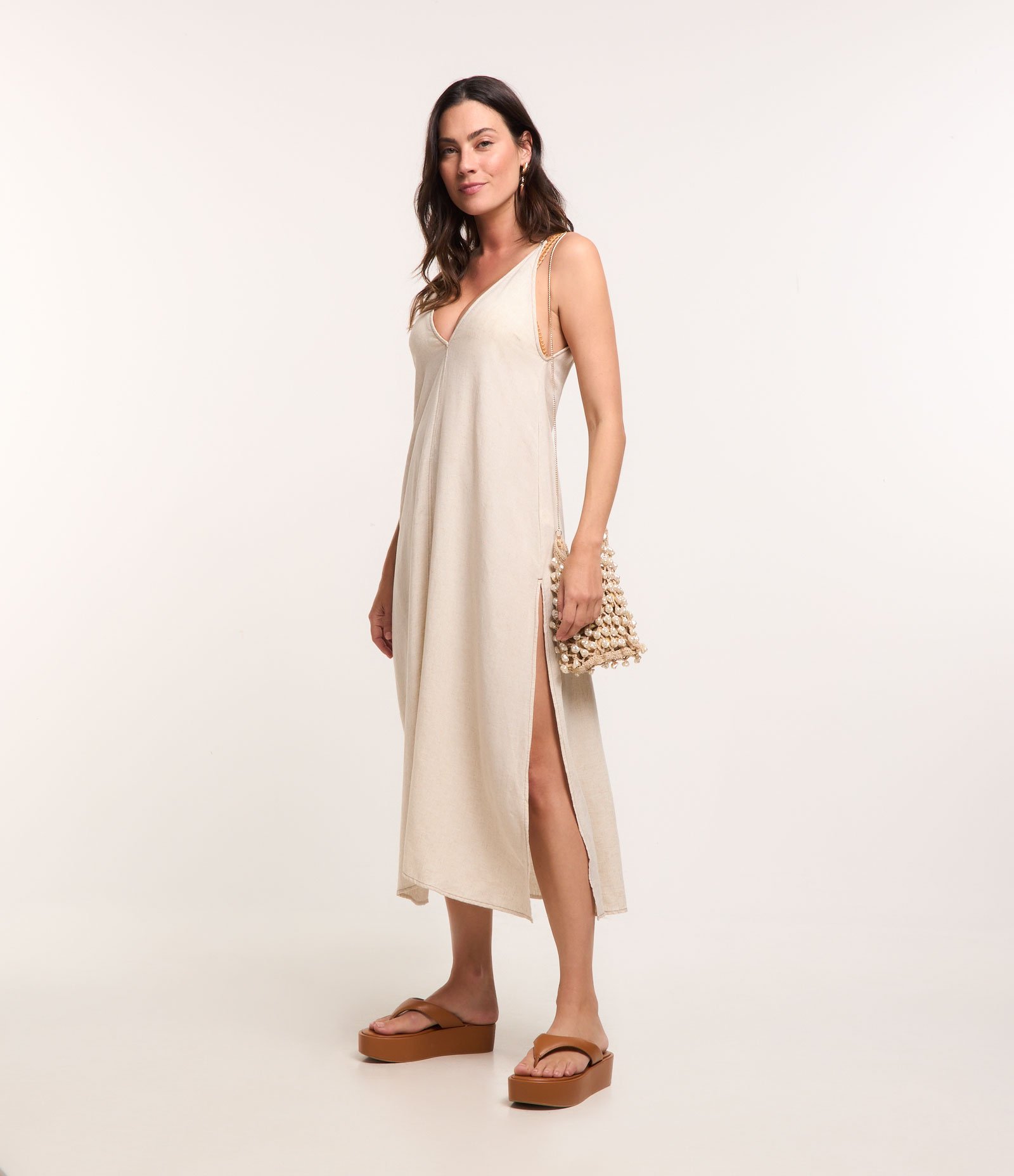 Saída de Praia Vestido em Viscose com Decotes Profundos Off White 1