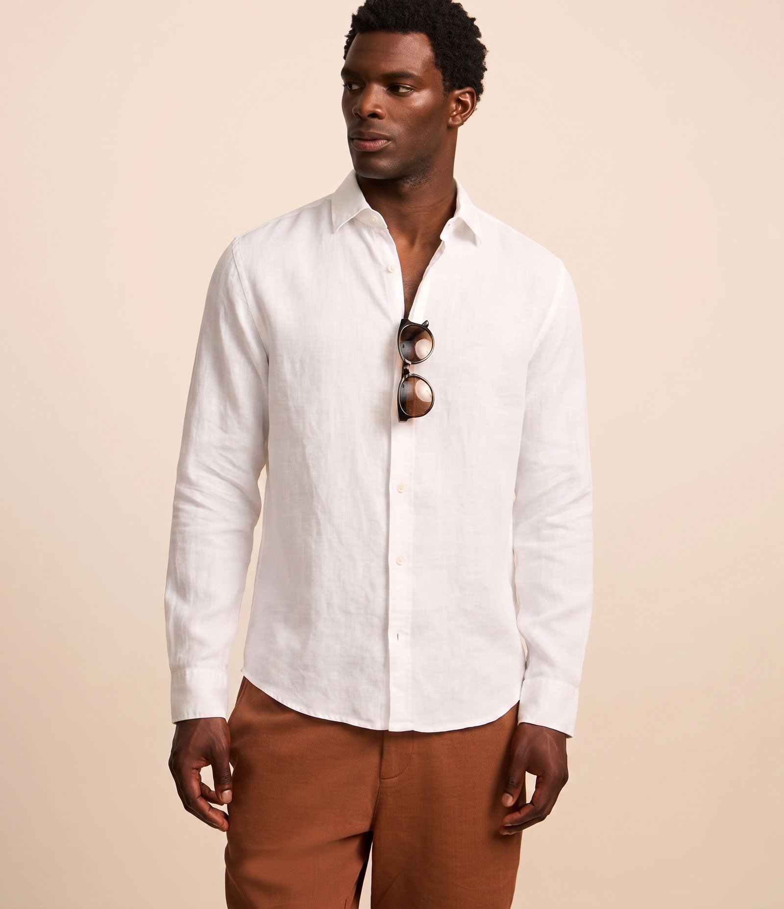 Camisa Comfort em Linho Puro e Gola com Lapela Branco 1