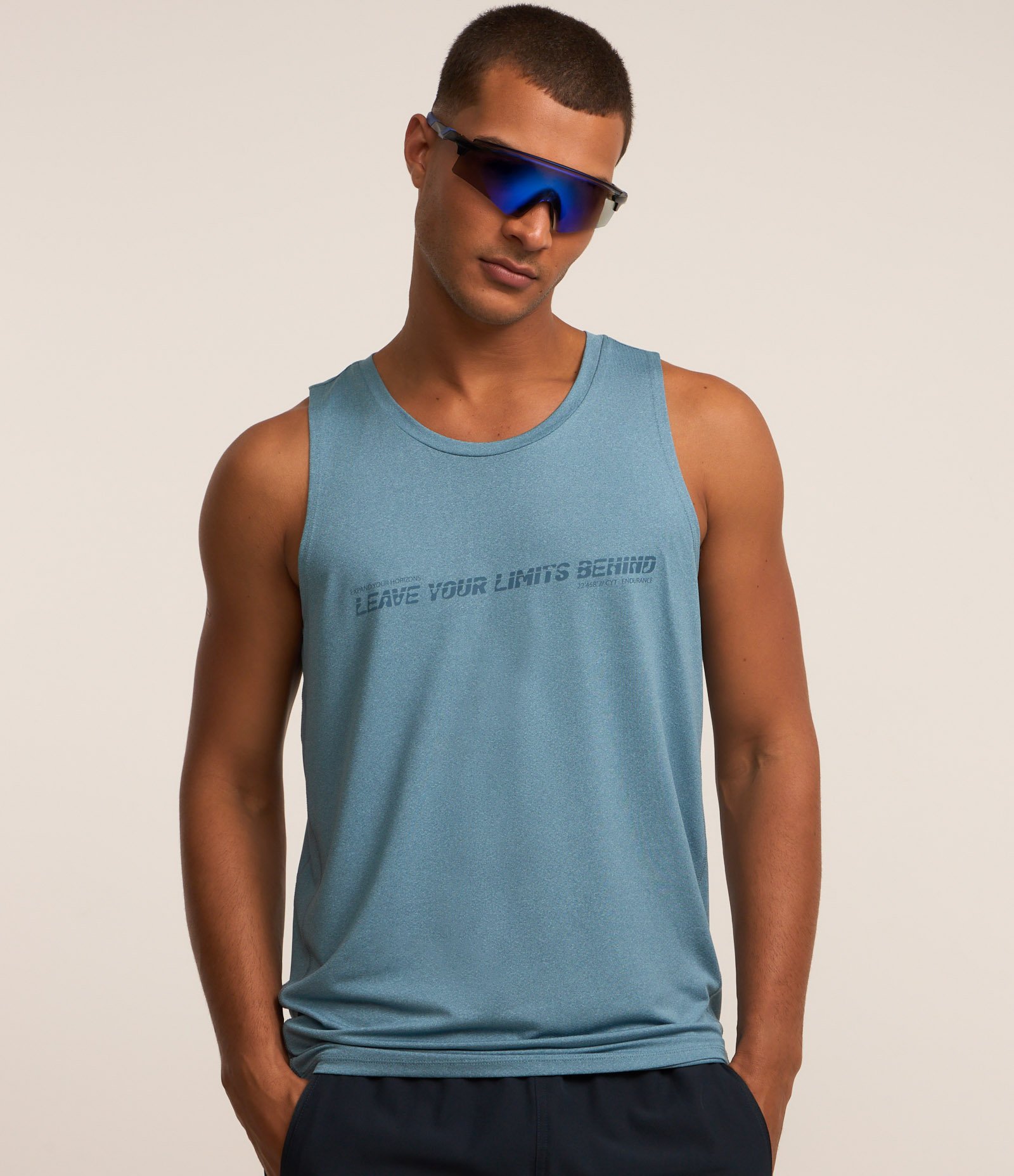 Regata Regular Esportiva com Estampa Lettering Azul 1