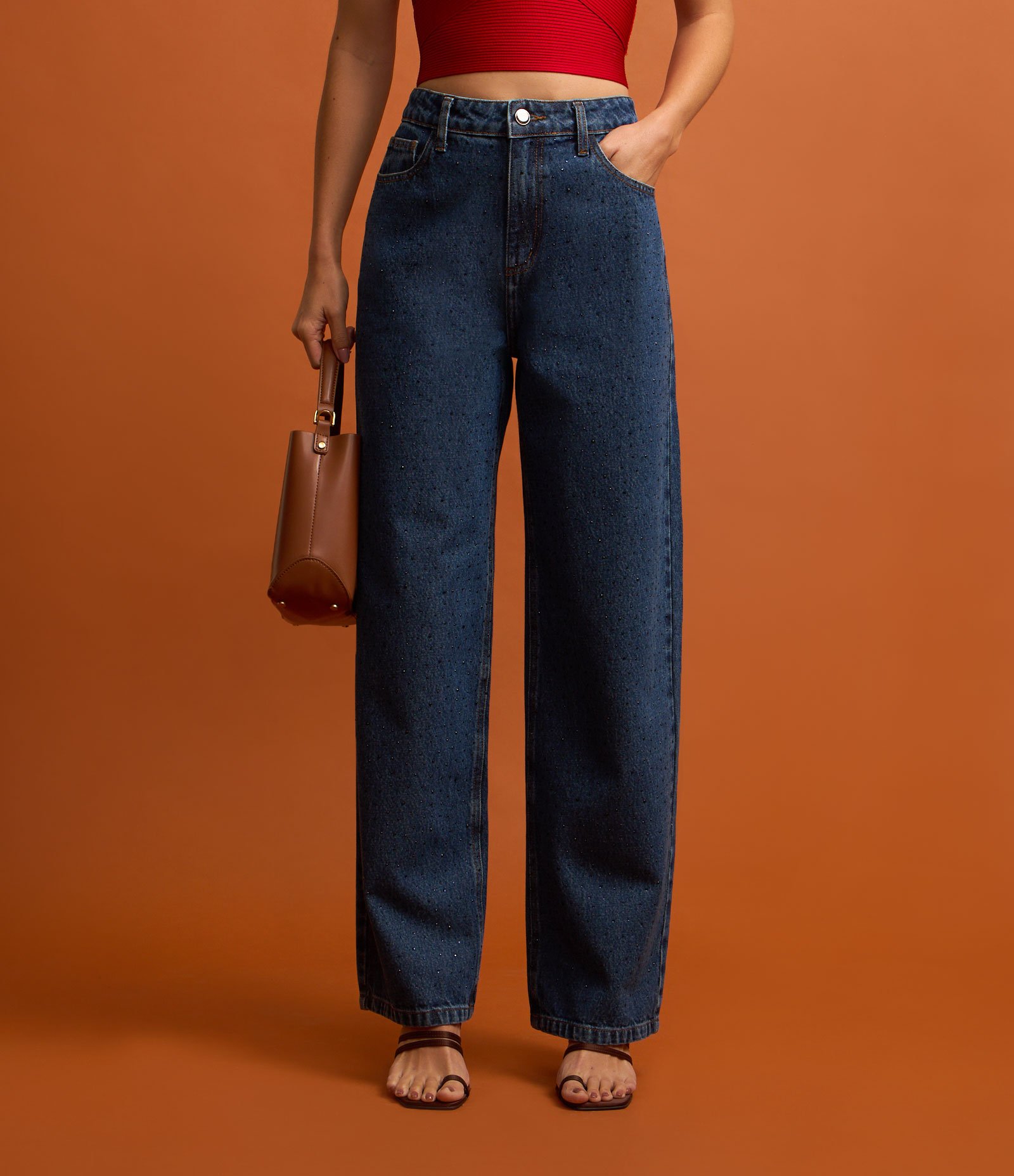 Calça Reta em Jeans com Brilhos Aplicados Azul 2