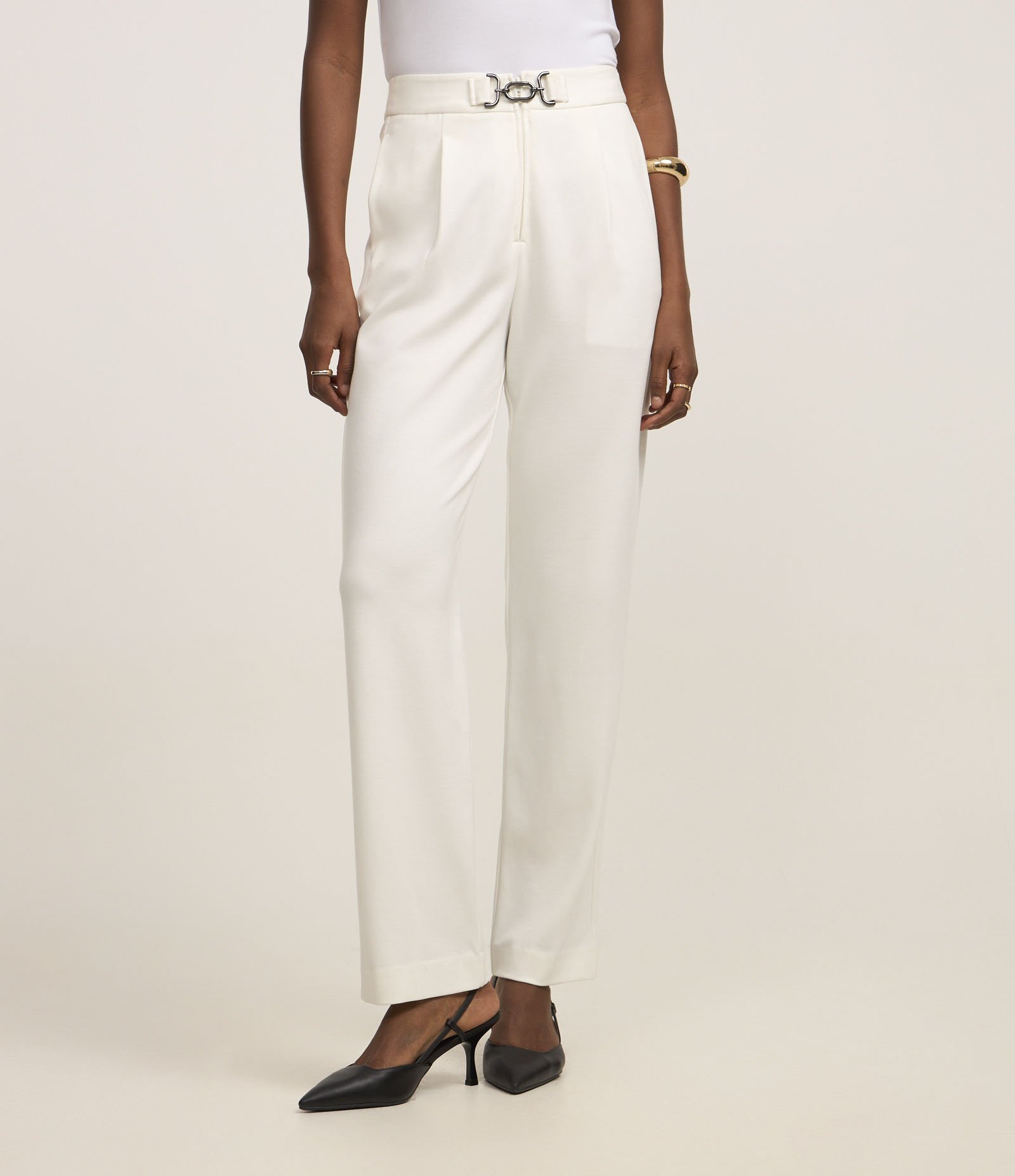 Calça Reta Cintura Alta com Fivela em Ponto Roma Branco 3