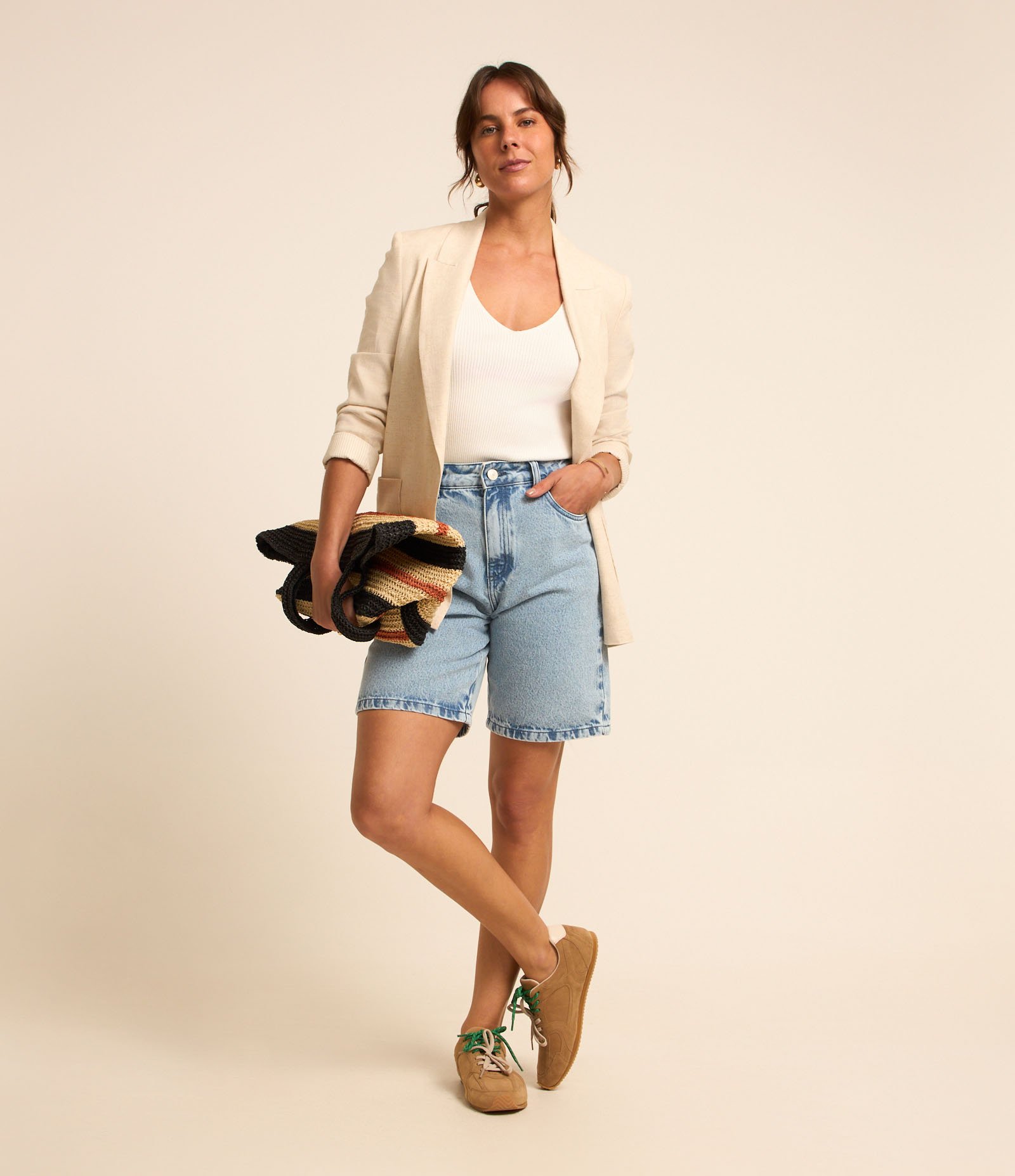 Bermuda Reta em Jeans Denim com Bolsos Azul 1