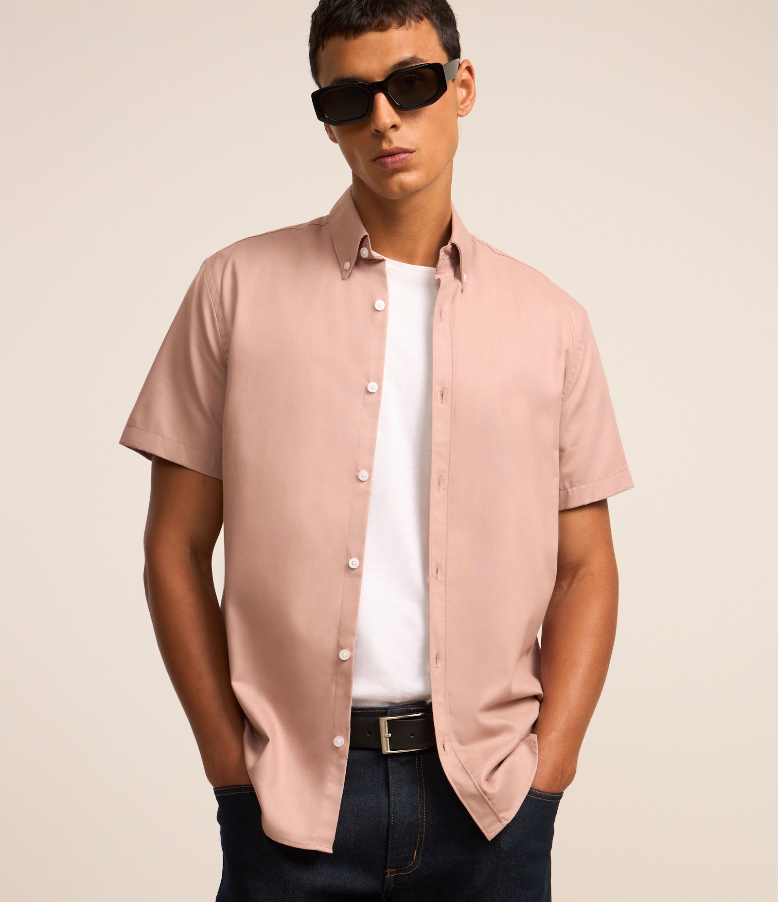 Camisa Comfort em Oxford com Gola Colarinho e Manga Curta Rosa 1