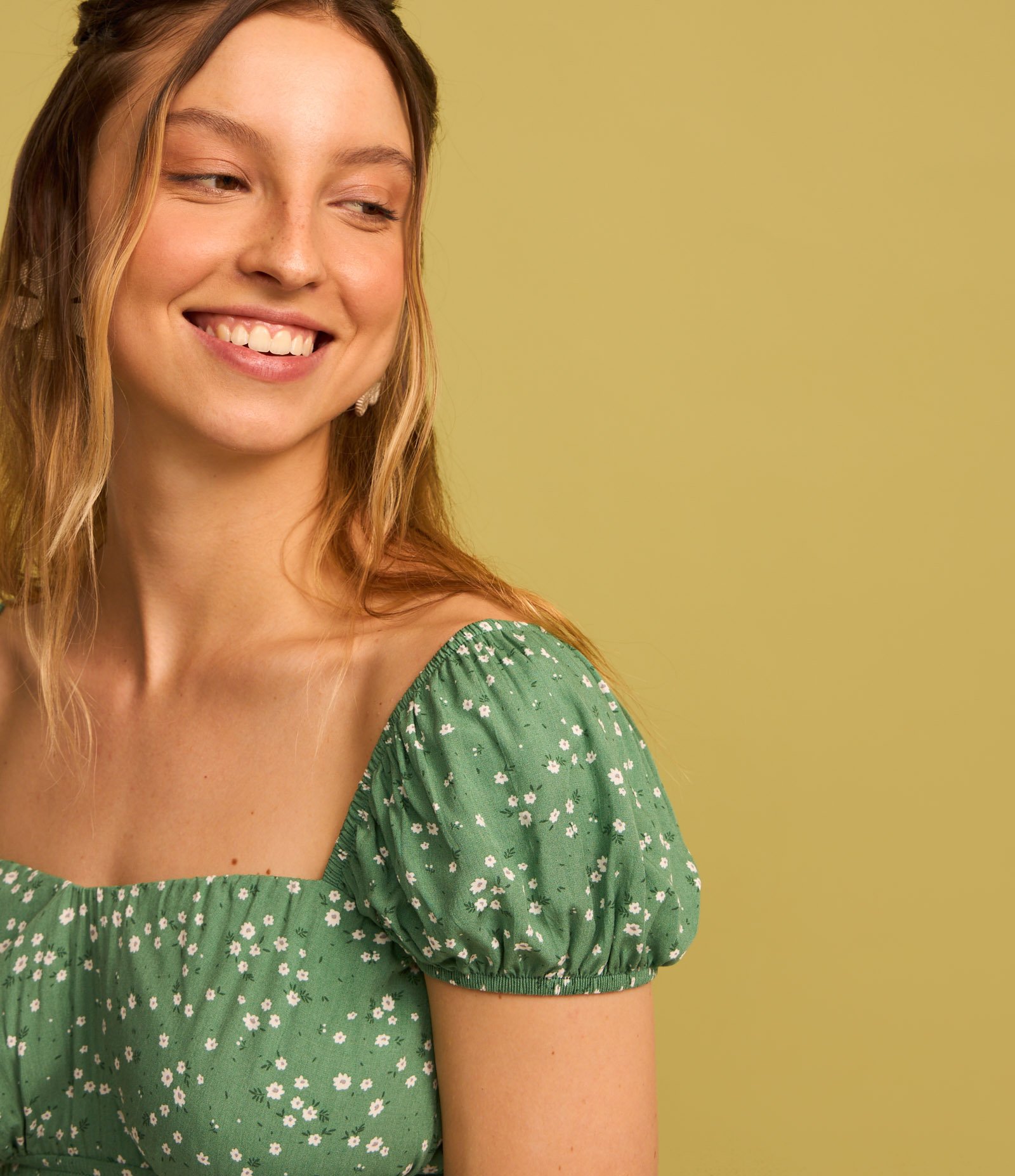 Vestido New Midi em Viscose Floral Liberty e Manga Bufante Verde 3