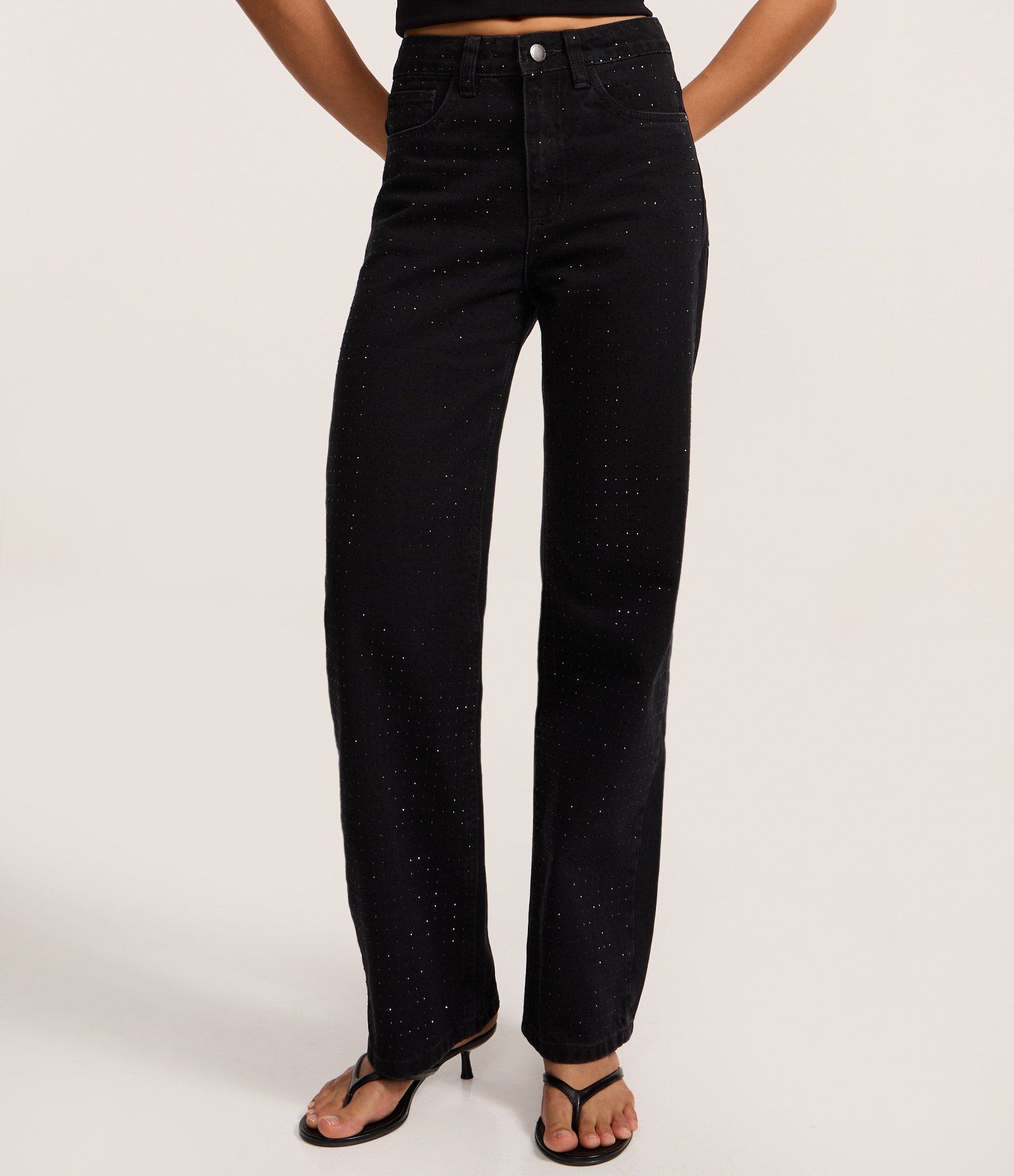 Calça Anos 90 em Sarja com Brilho Preto 4