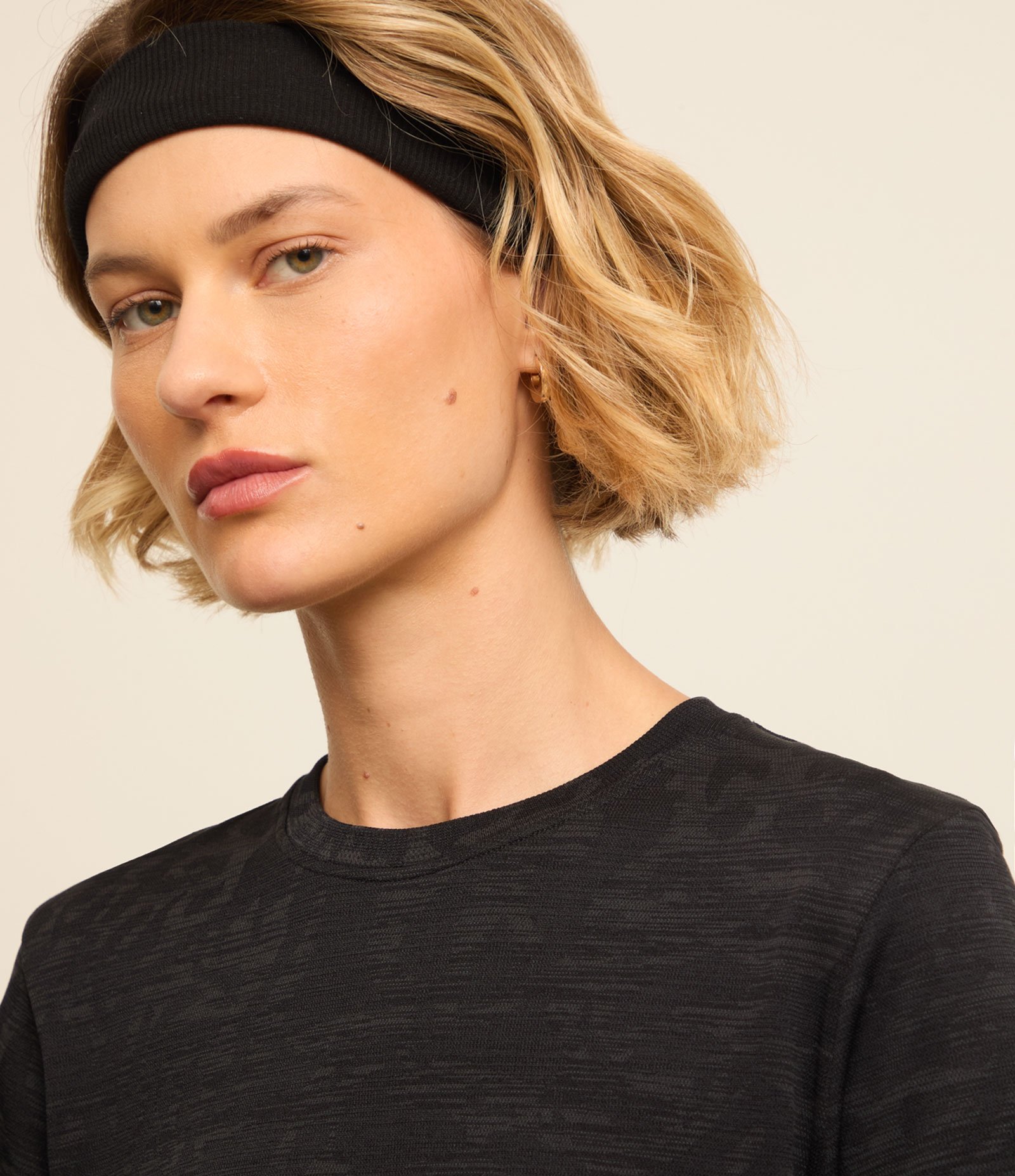 Camiseta Esportiva com Jacquard Animal Print Preto 4