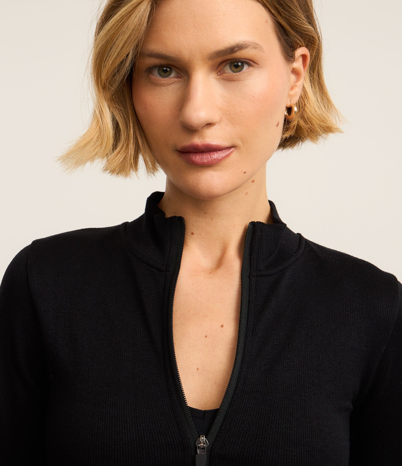 Jaqueta Esportiva Seamless com Golinha Alta Preto 3