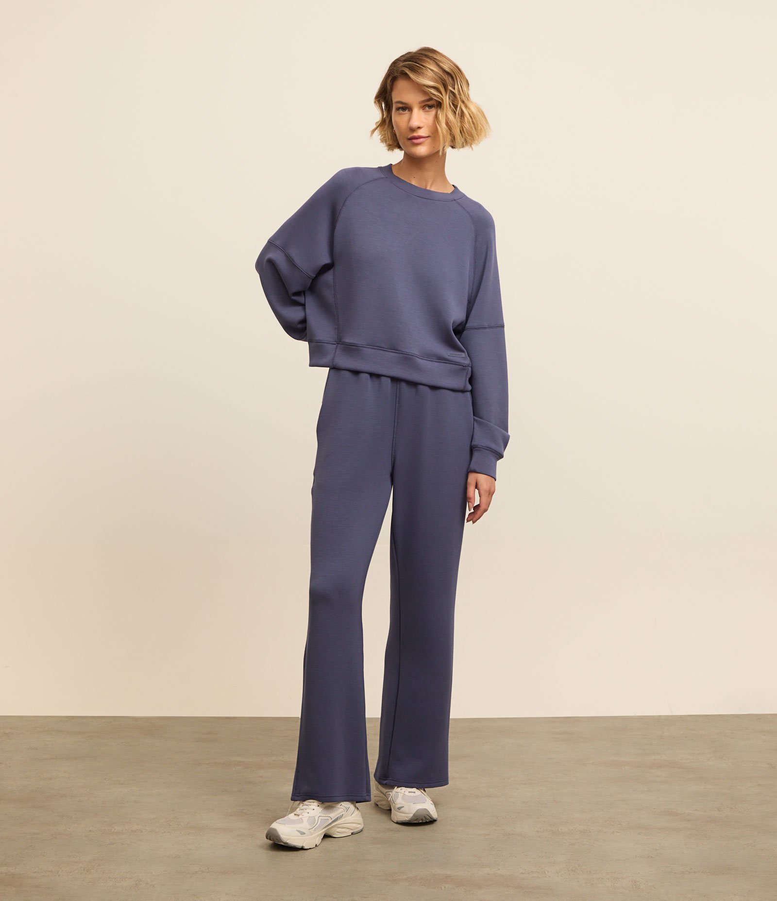 Blusão Moletom Esportivo em Microfibra com Recortes Azul 3