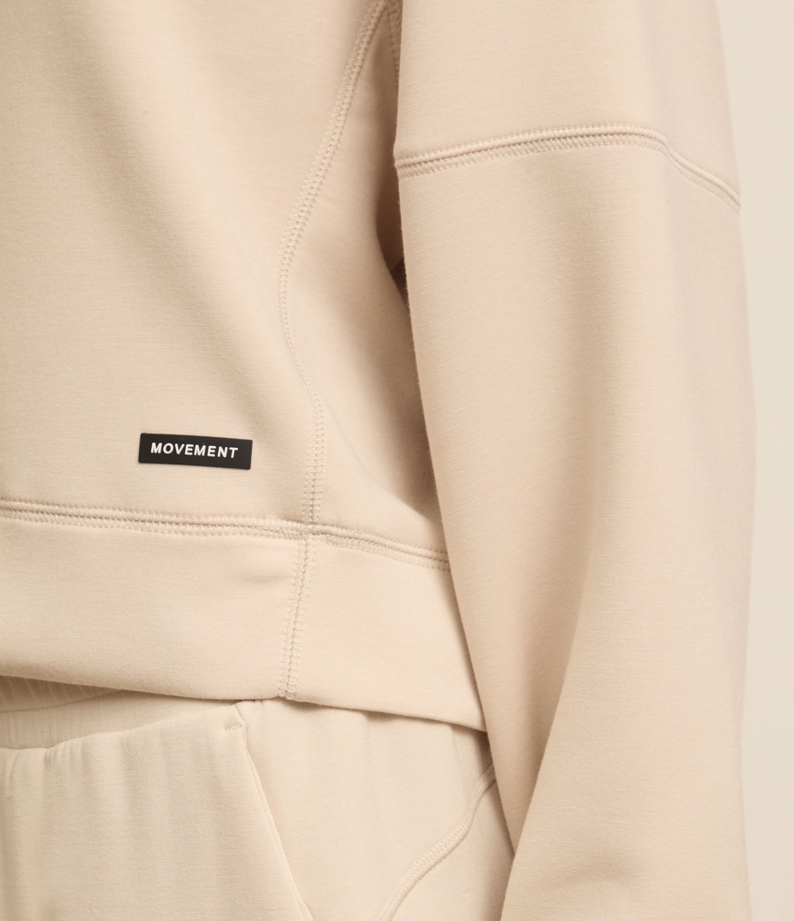 Blusão Moletom Esportivo em Microfibra com Recortes Off White 4