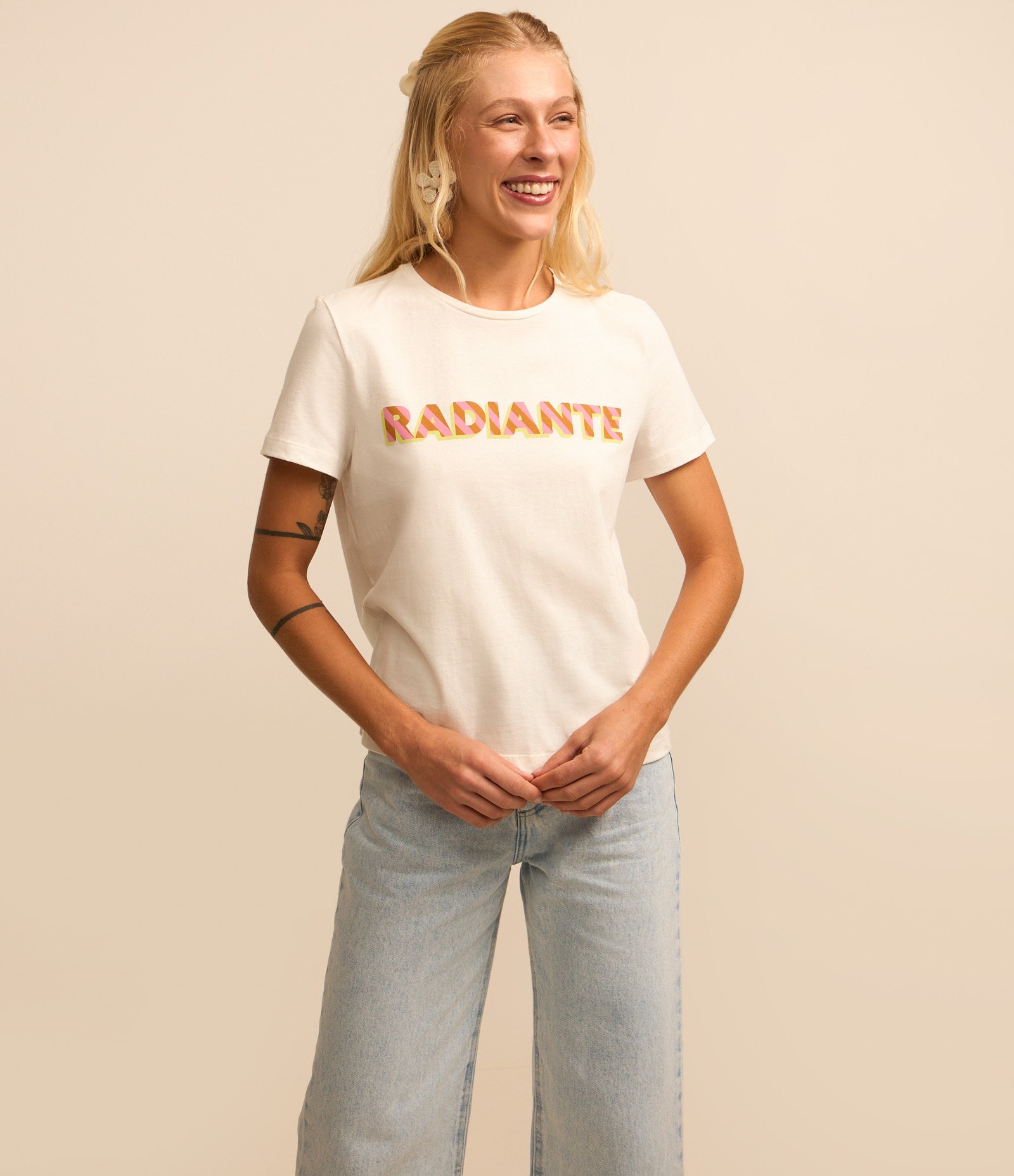 Camiseta em Algodão com Lettering Radiante Branco 1