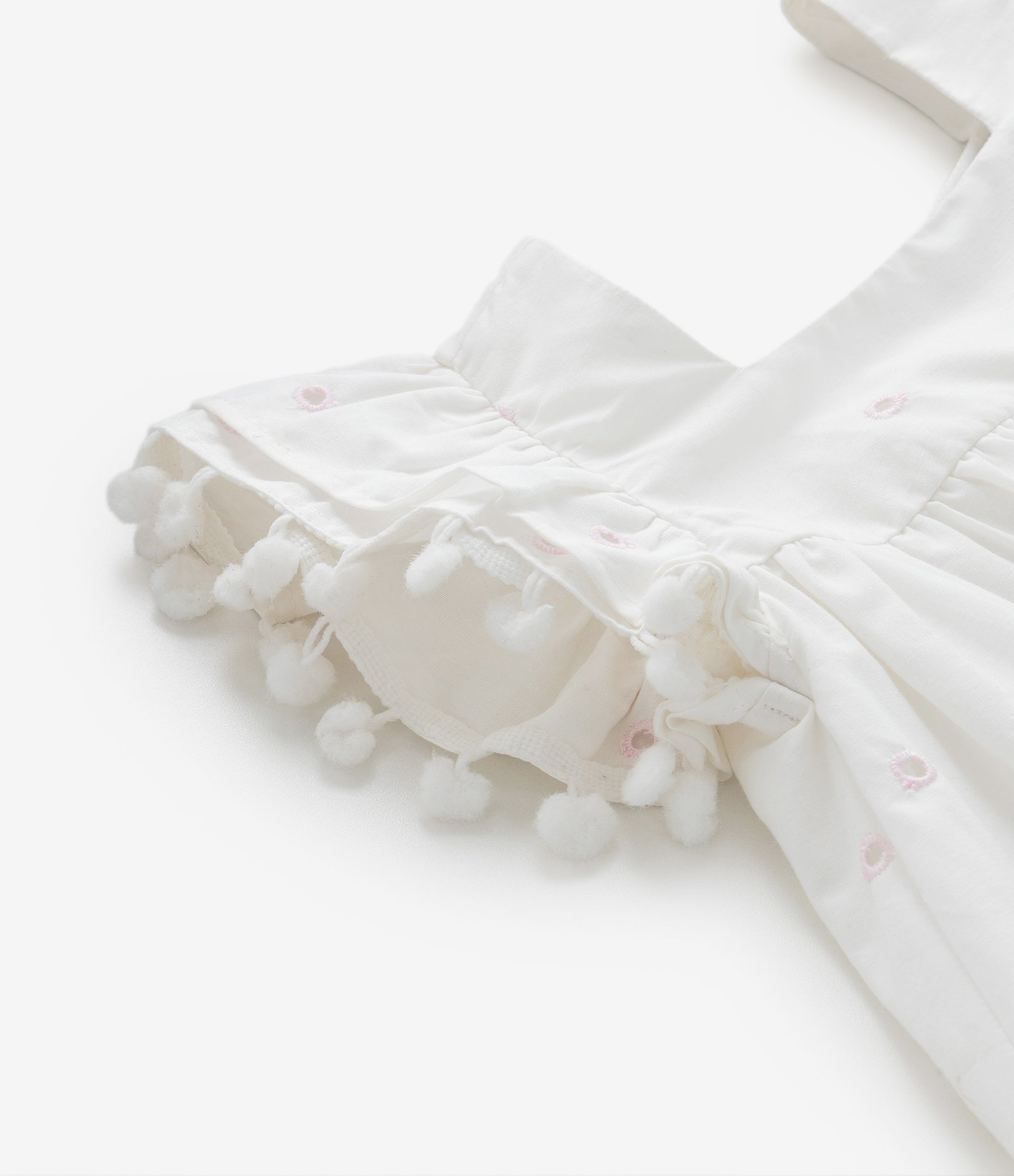 Vestido Infantil em Laise com Bordado na Barra - Tam 1 a 5 Anos Branco 6