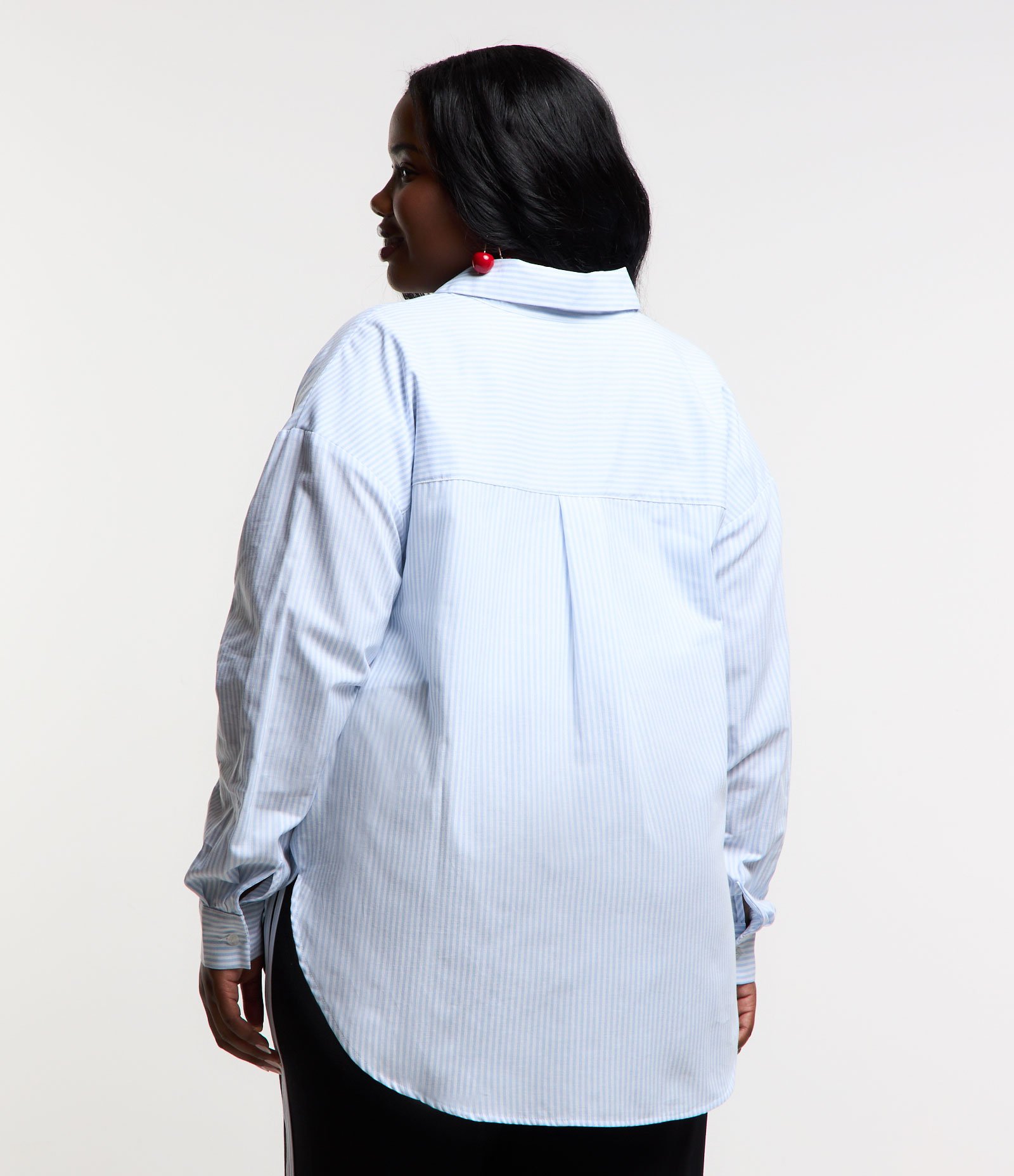 Camisa Alongada em Tricoline Listrado Curve & Plus Size Azul/Branco 3