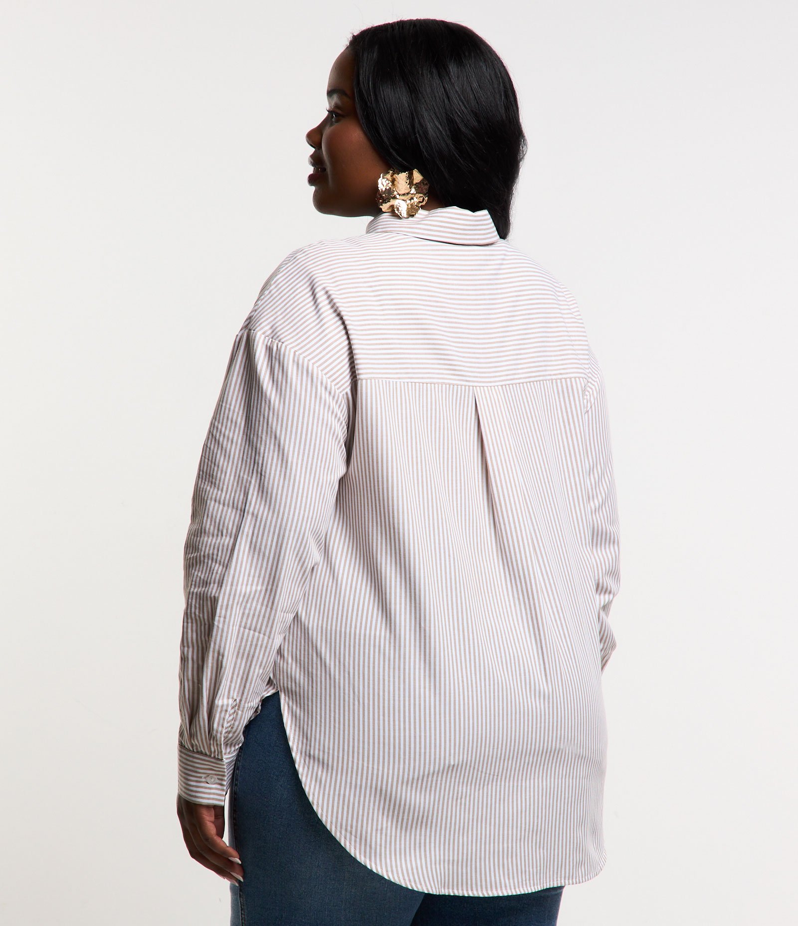 Camisa Alongada em Tricoline Listrado Curve & Plus Size Bege/Branco 3