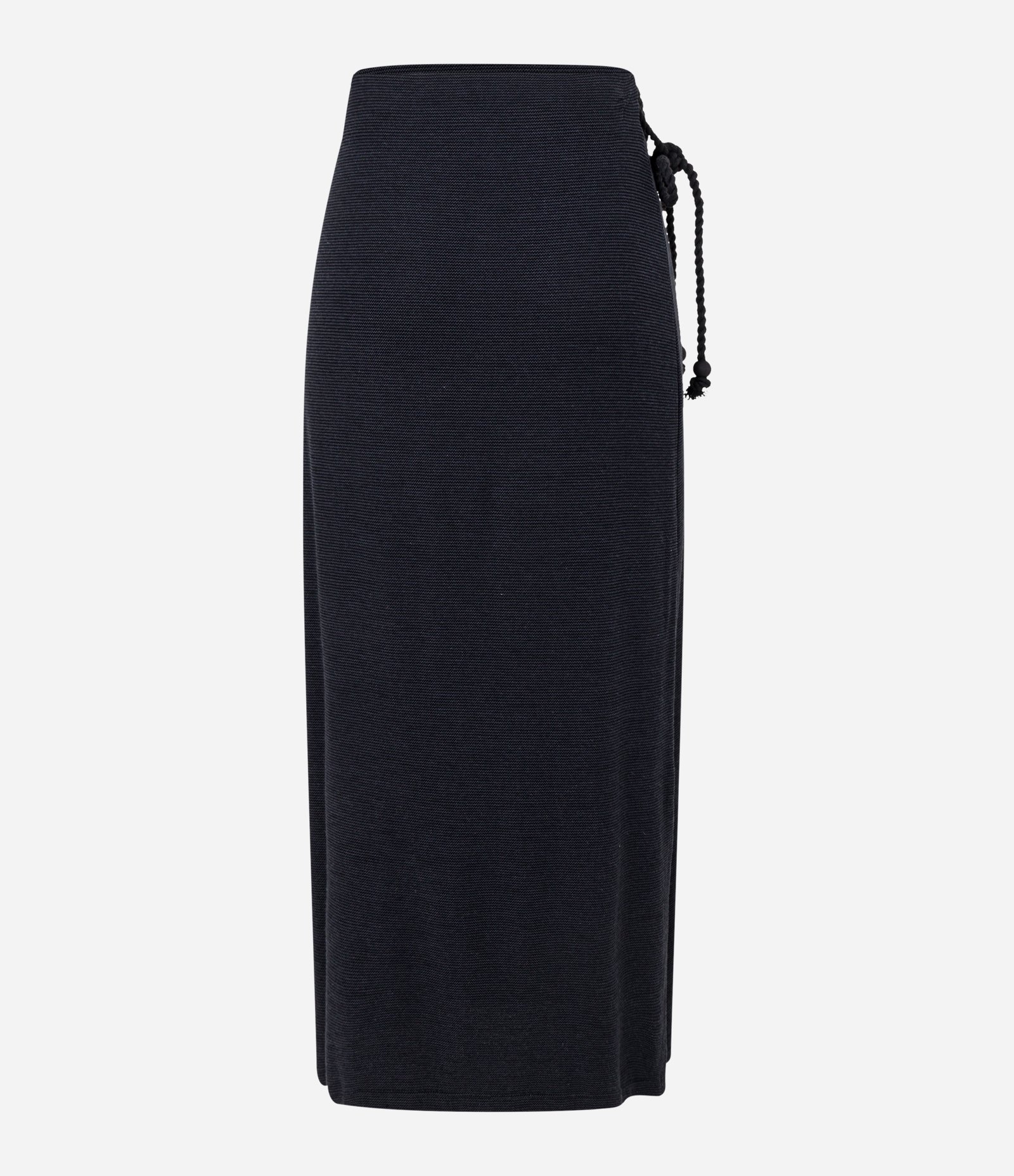 Saia Evasê Midi em Viscose com Corda para Amarração Preto 6