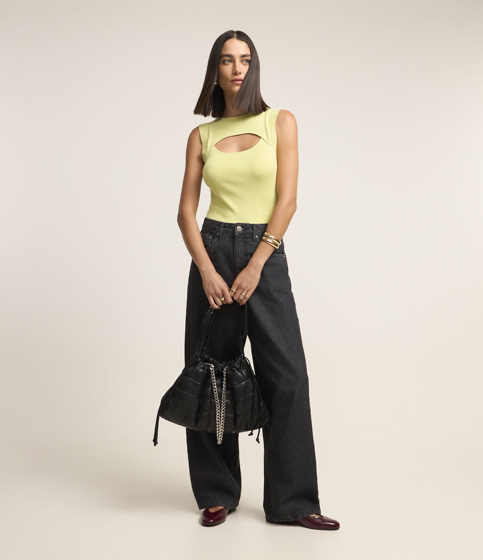 Blusa Sem Manga em Tricô com Recorte Vazado Verde 2