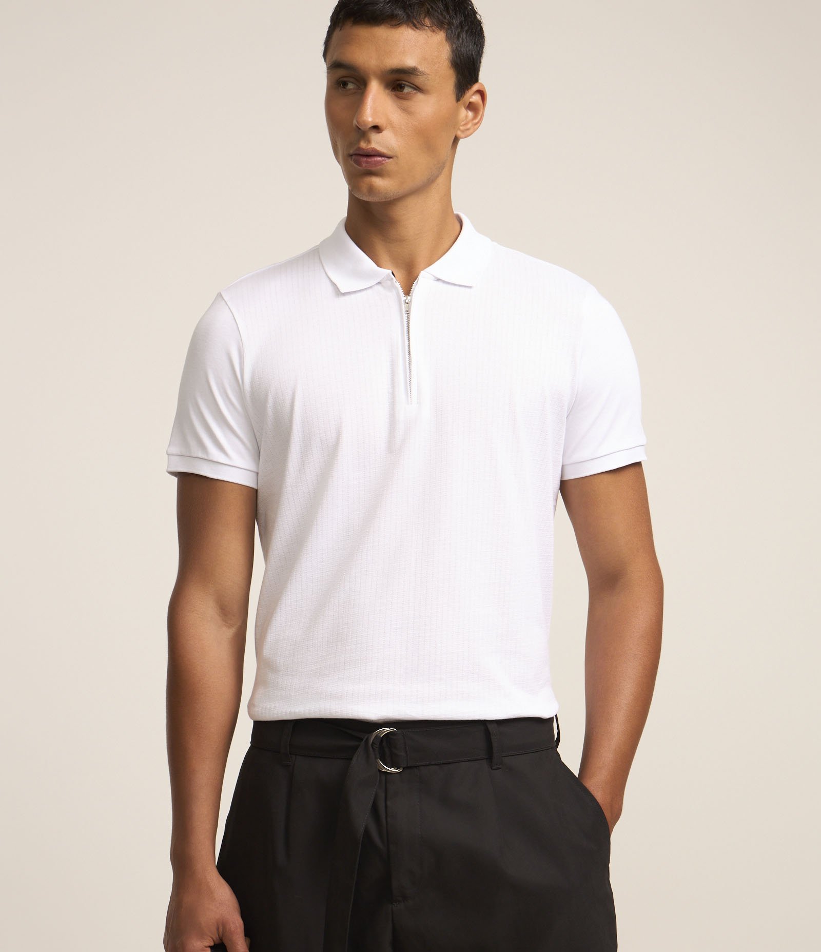 Camisa Polo em Algodão Peruano com Zíper na Gola Branco 1