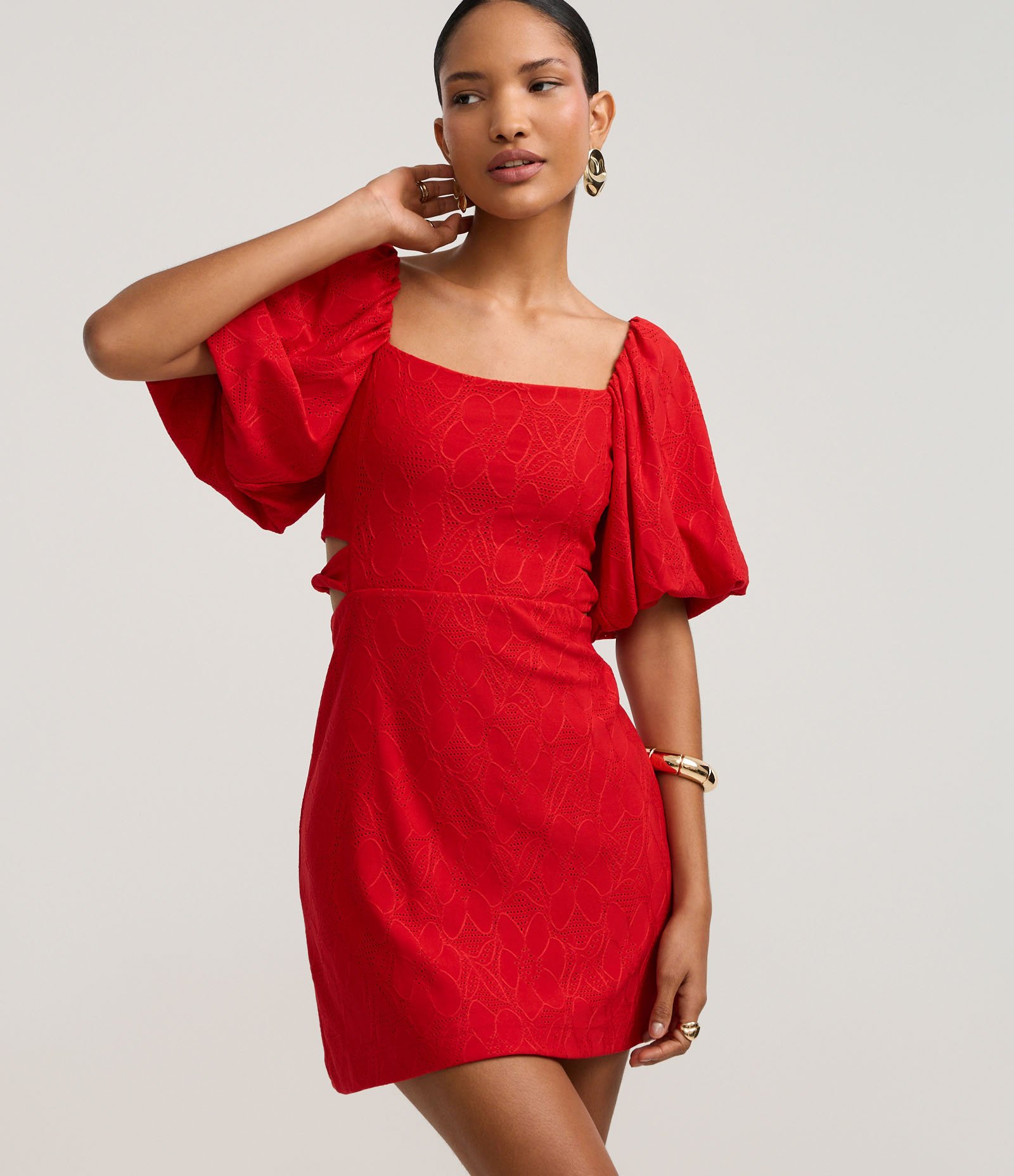 Vestido Evasê Manga Bufante em Laise com Flores Texturizadas Vermelho 1