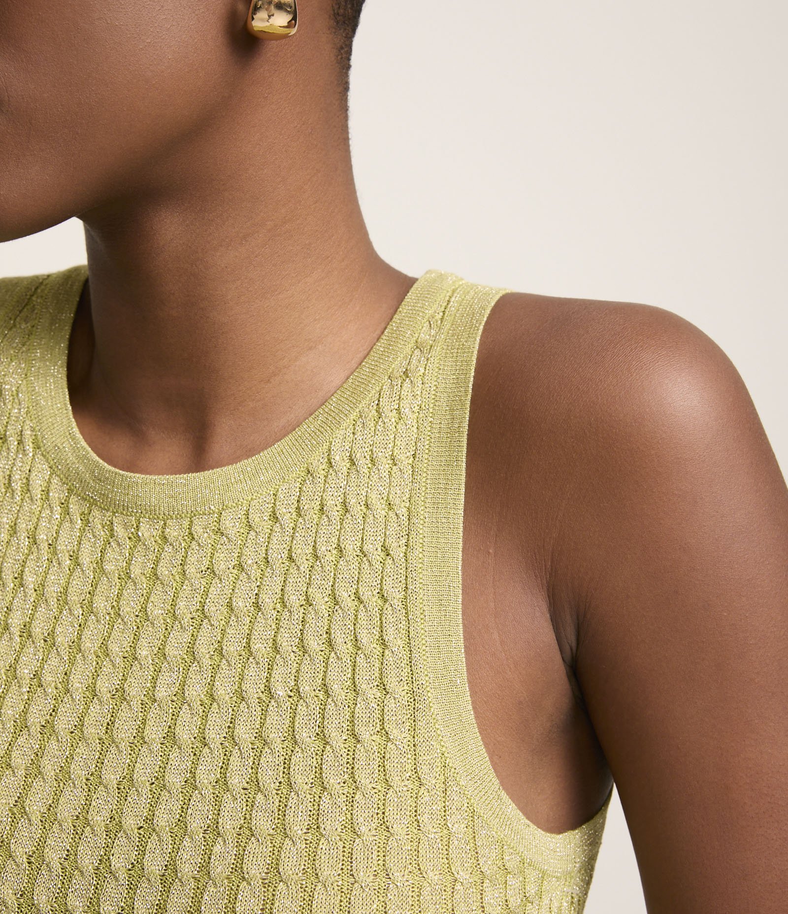 Blusa sem Manga em Tricô com Texturas Verde 3