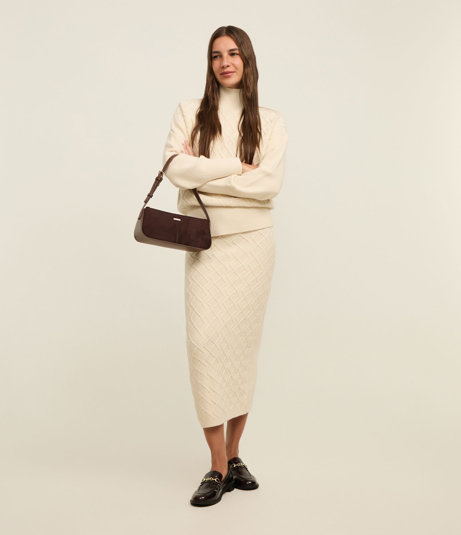 Saia Midi em Tricô com Bordado de Losangos Bege 1