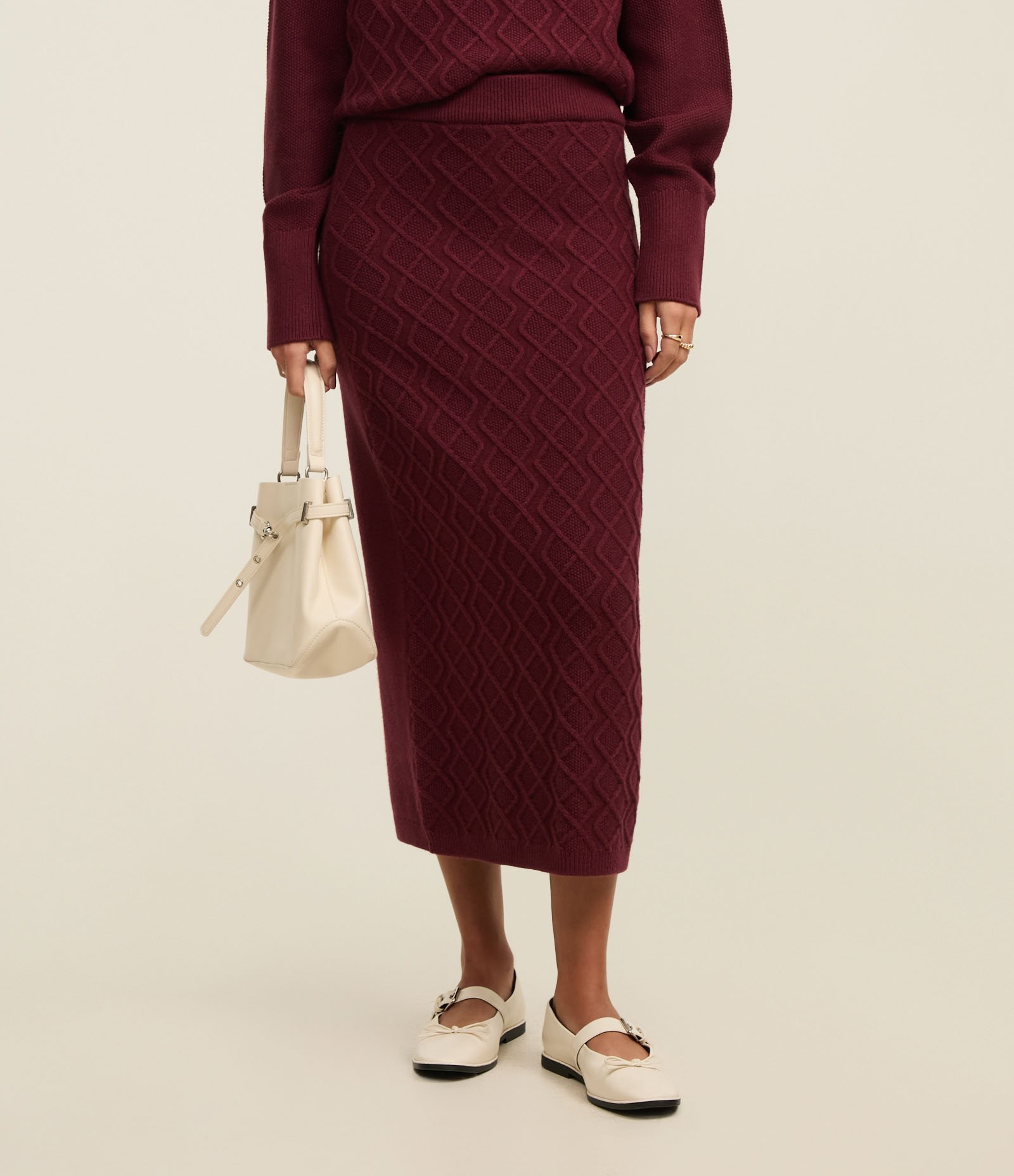 Saia Midi em Tricô com Bordado de Losangos 3