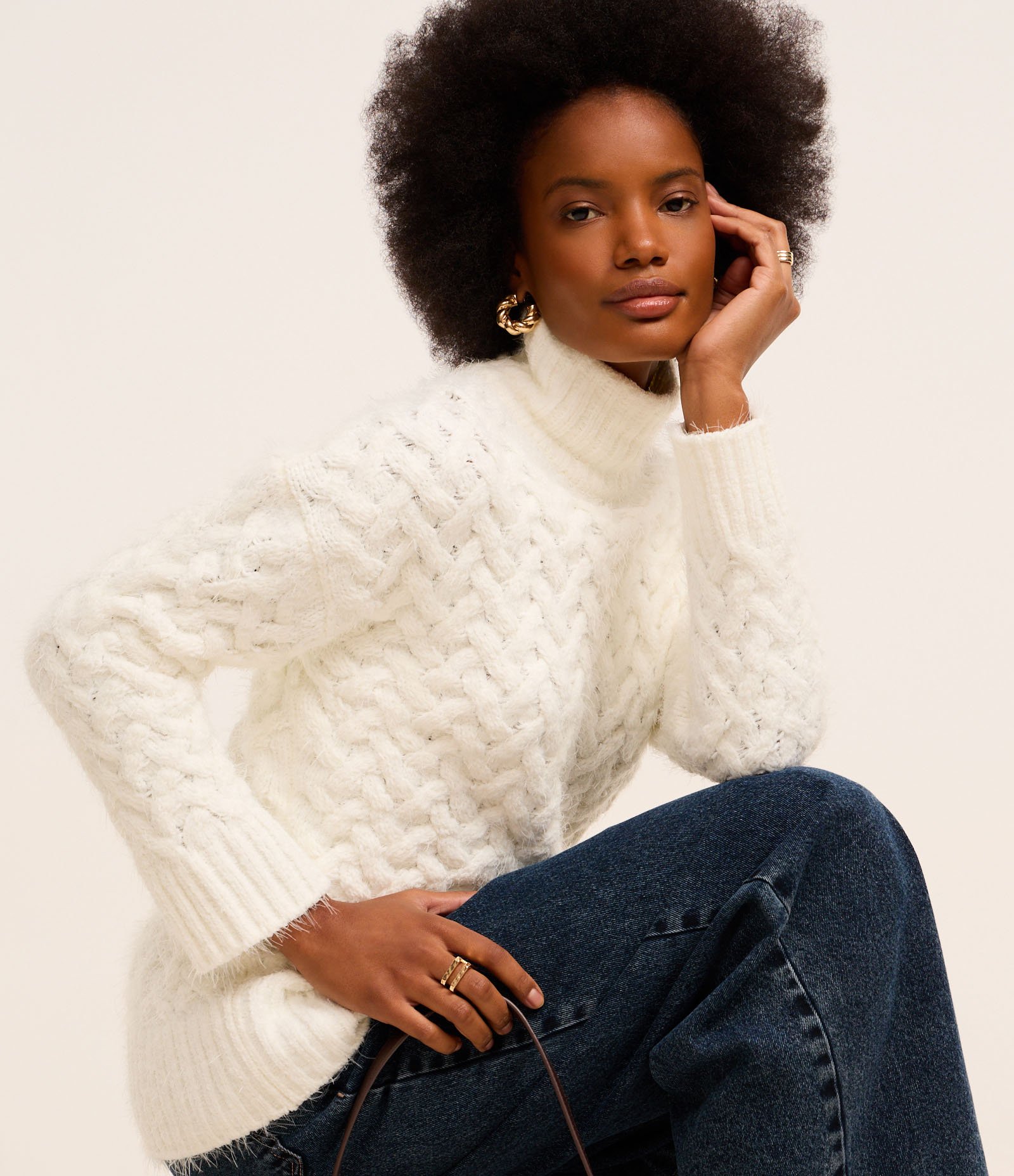 Suéter em Tricô com Gola Alta e Pelinhos 1