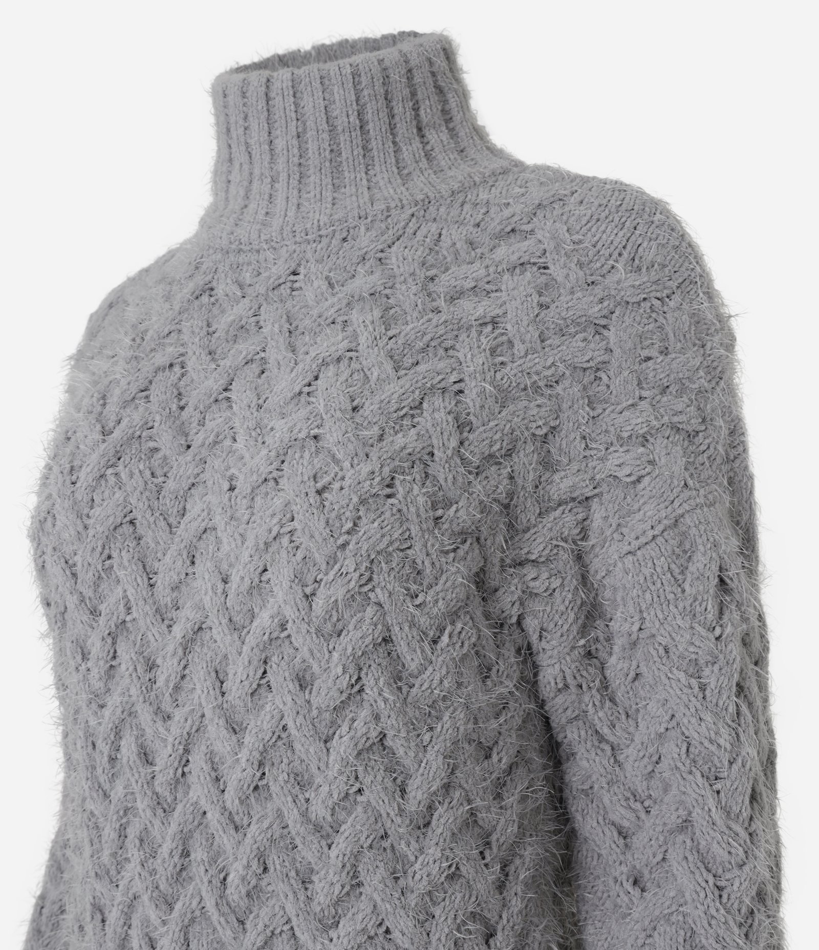 Suéter em Tricô com Gola Alta e Pelinhos Cinza 6