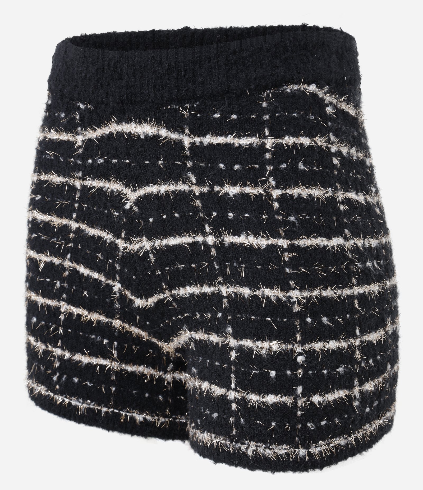 Short com Textura e Estampa Xadrez Preto 2